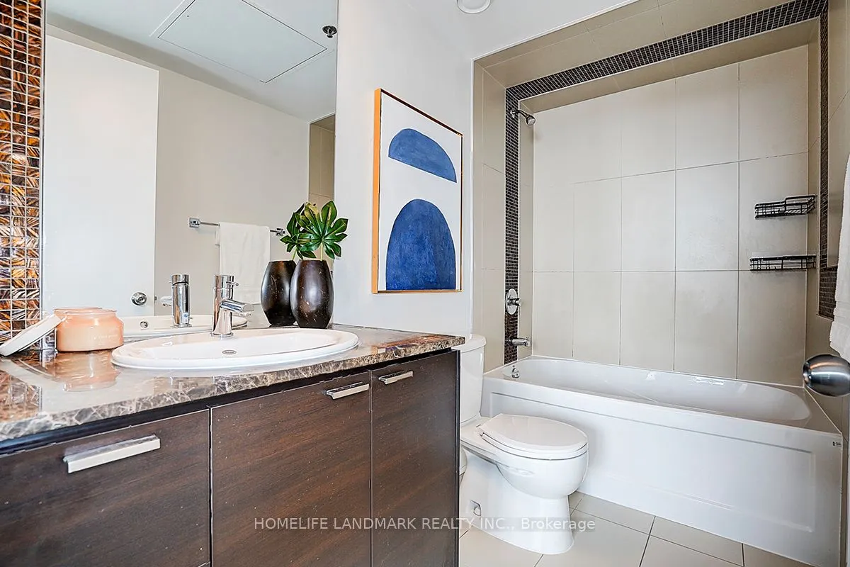 375 King Street W, #3103