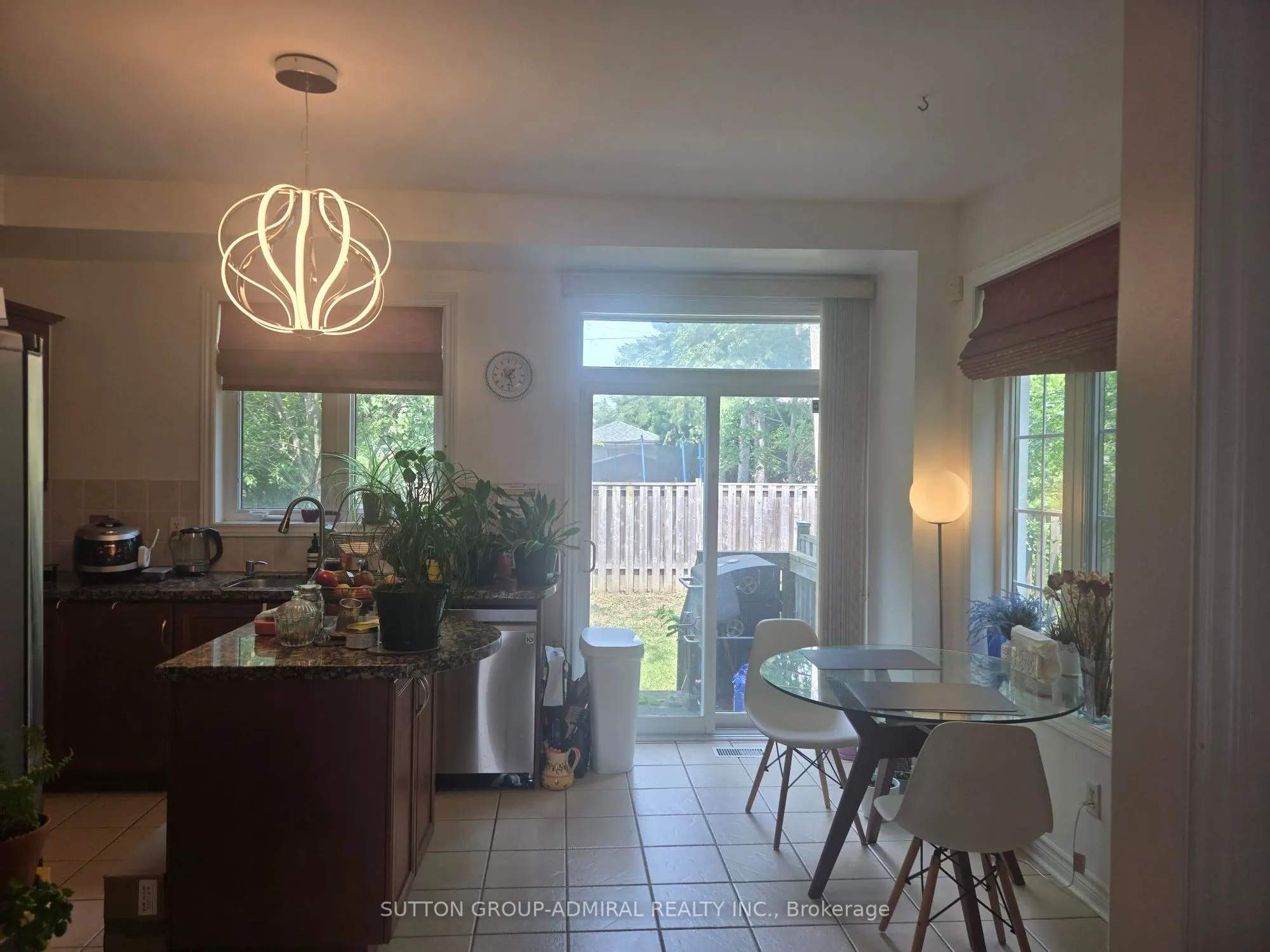 41 Routliffe Lane