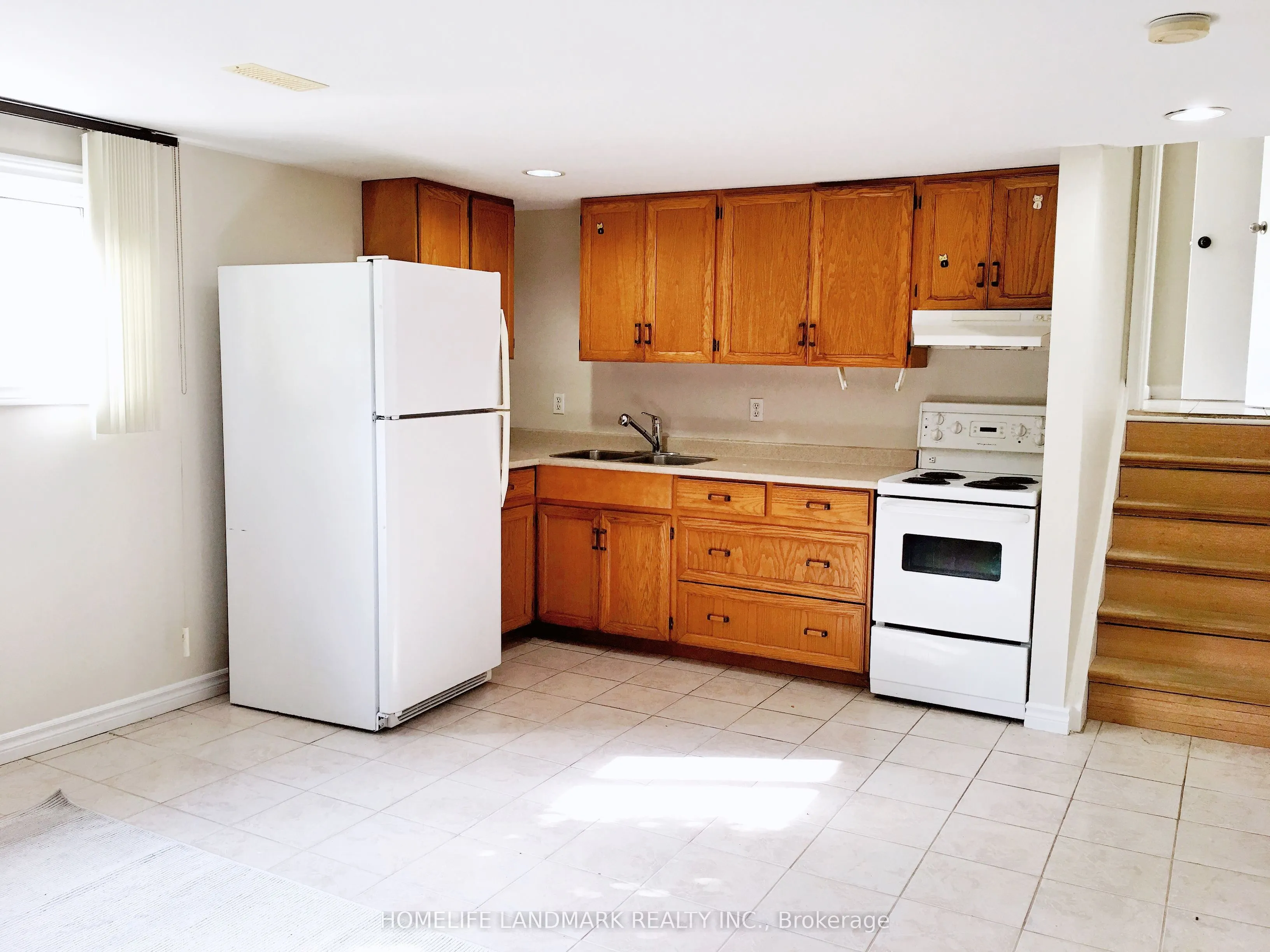 19 Deering Crescent