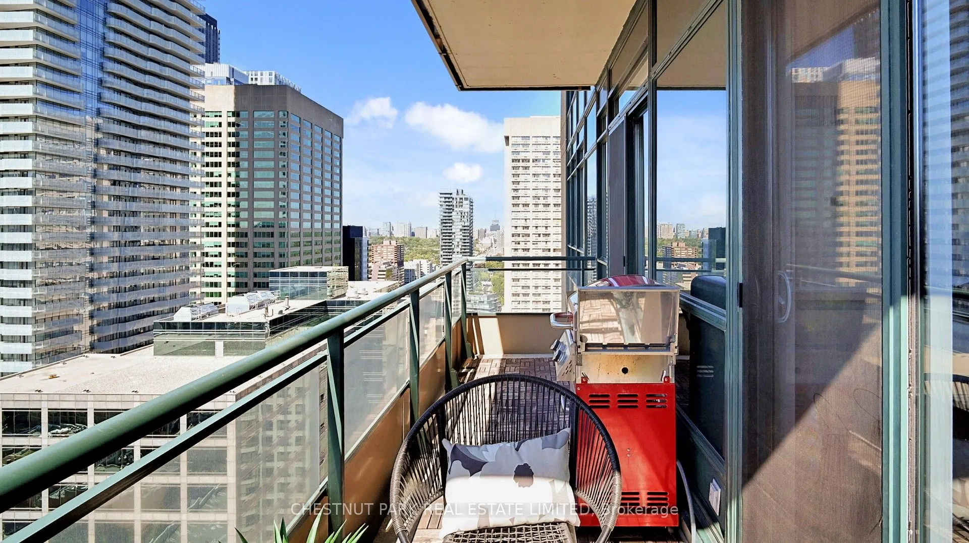 35 Hayden Street, #2803