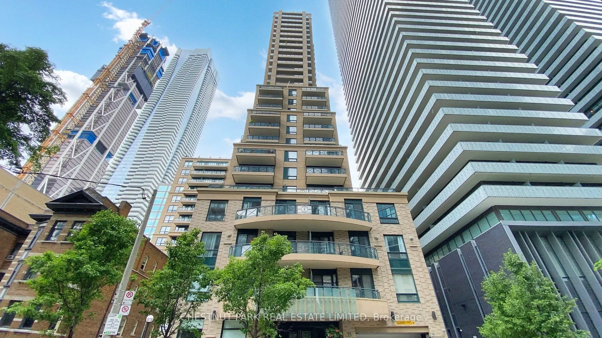 35 Hayden Street, #2803