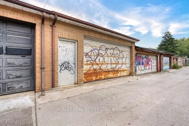 140 Dovercourt Road
