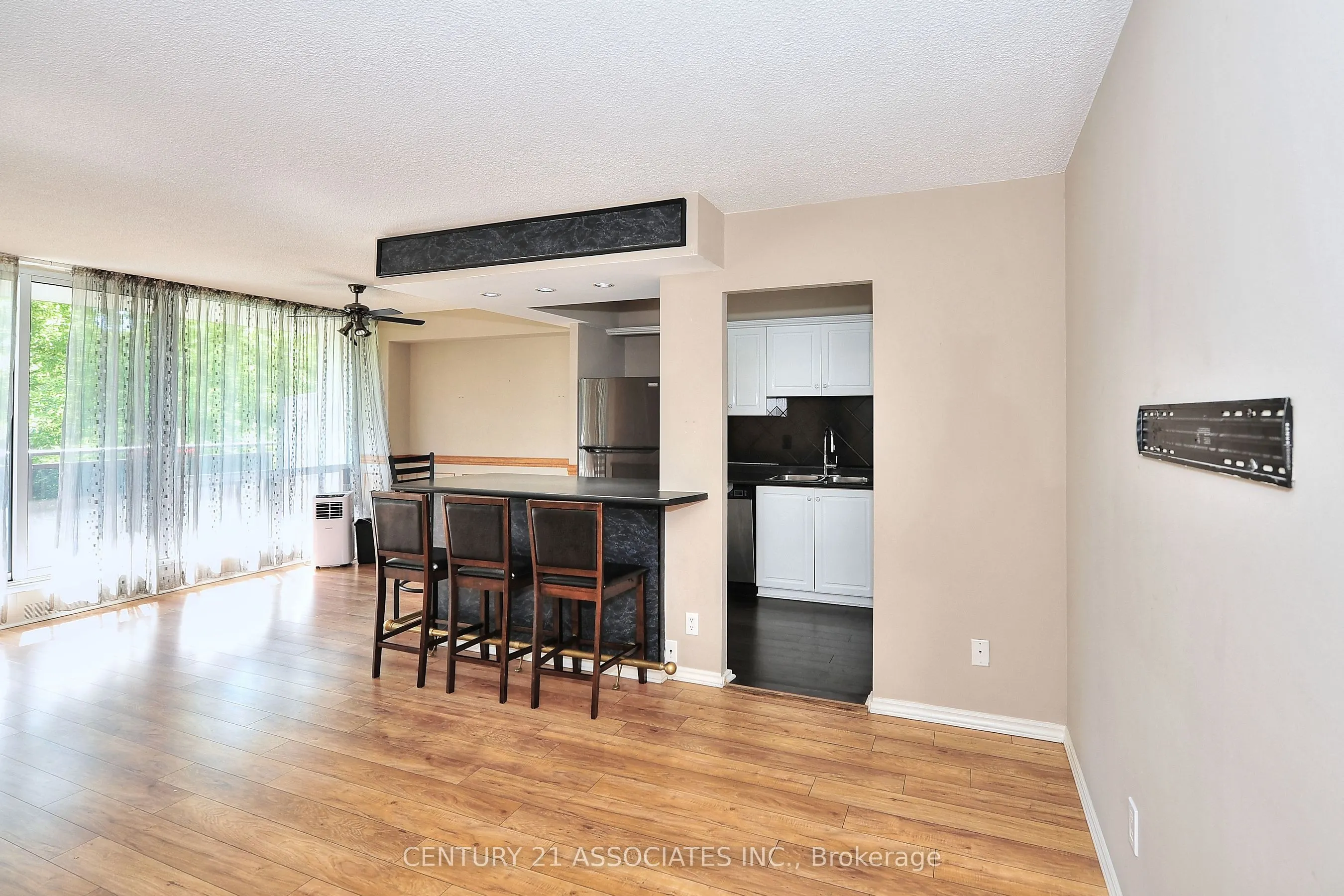 10 Sunrise Avenue, #312
