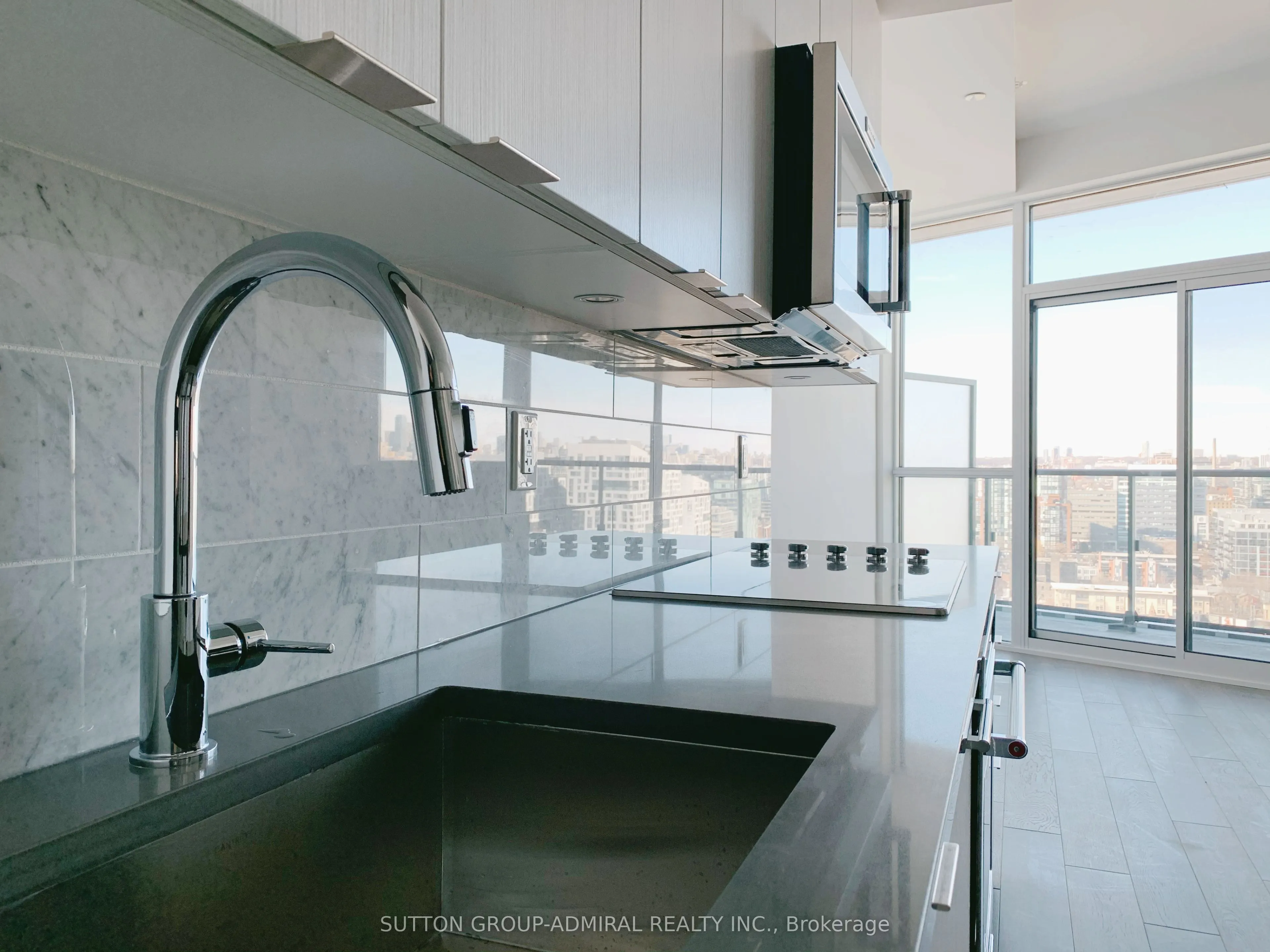 38 Iannuzzi Street, #Uph05