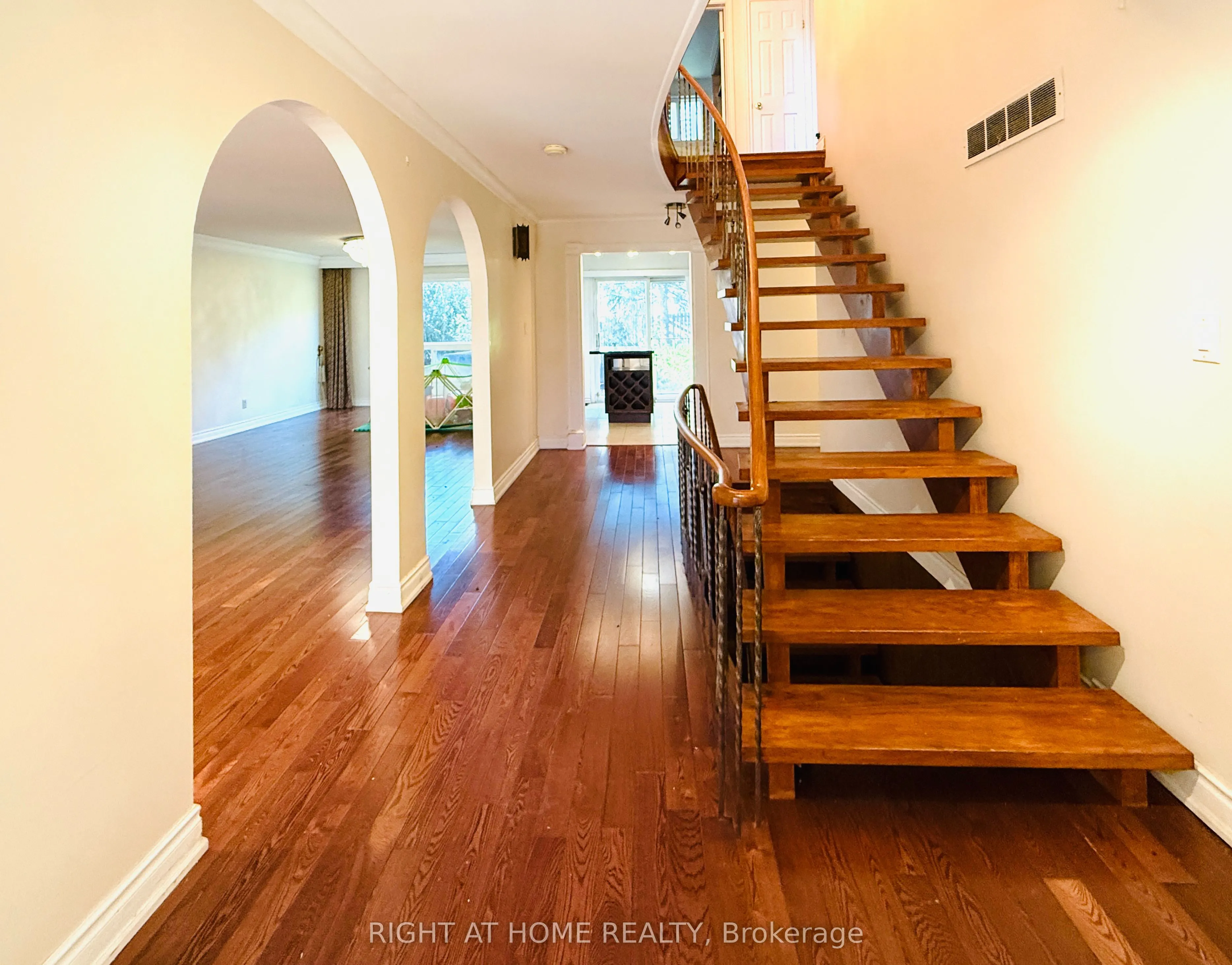40 Rockland Drive
