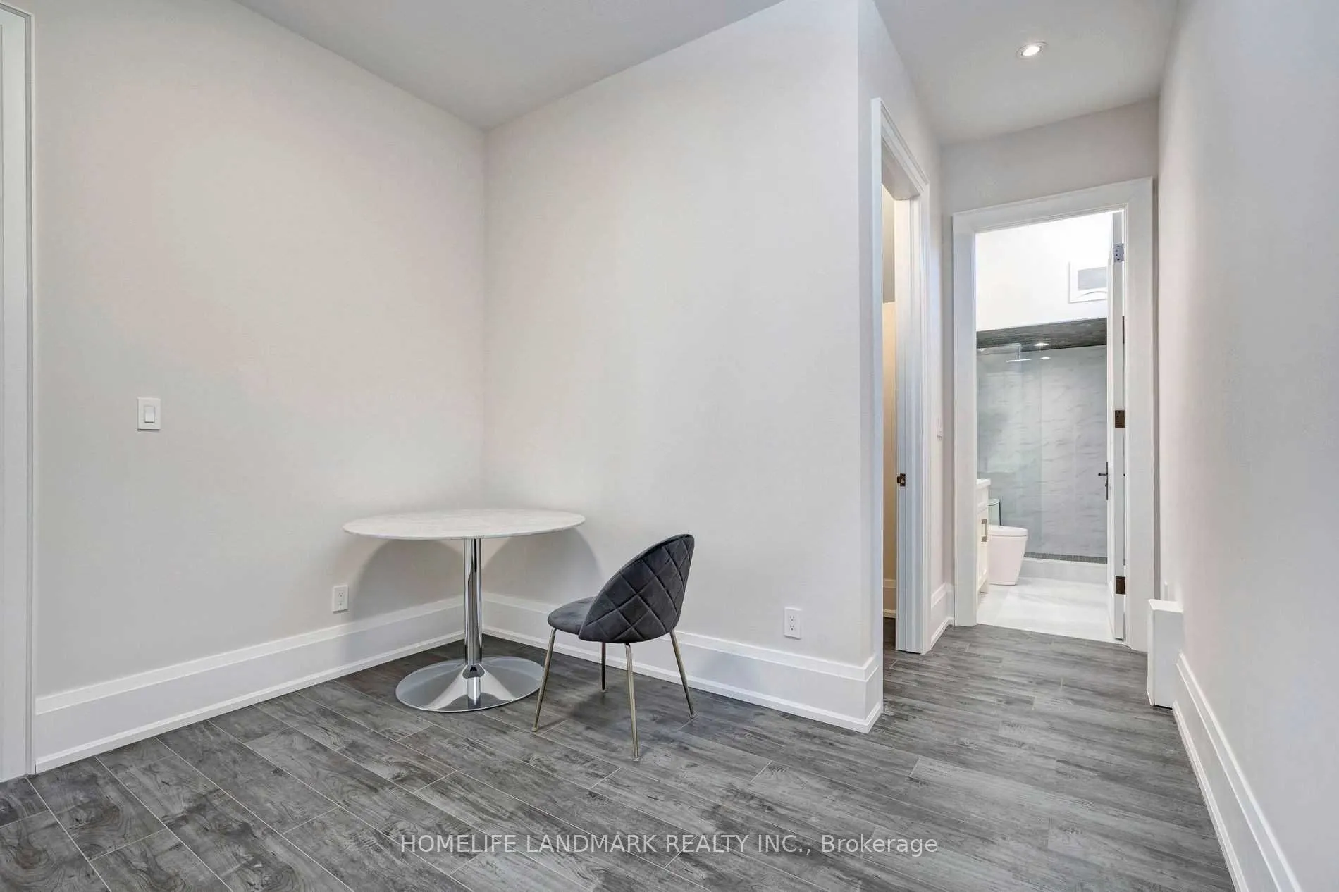 120 Byng Avenue