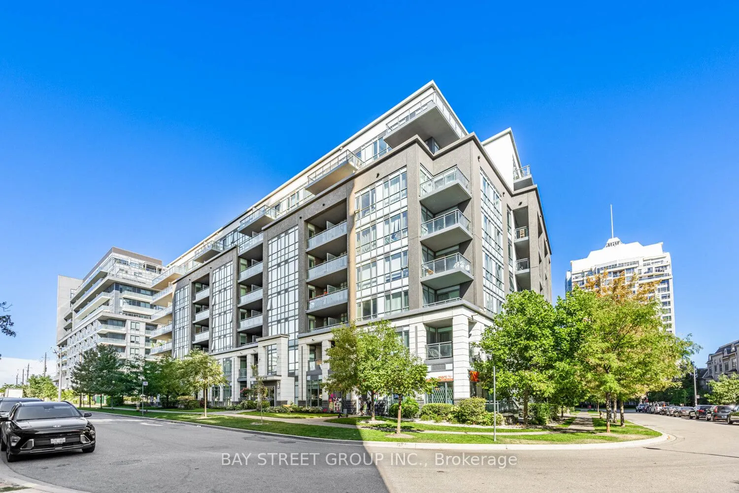 17 Kenaston Gardens, #413