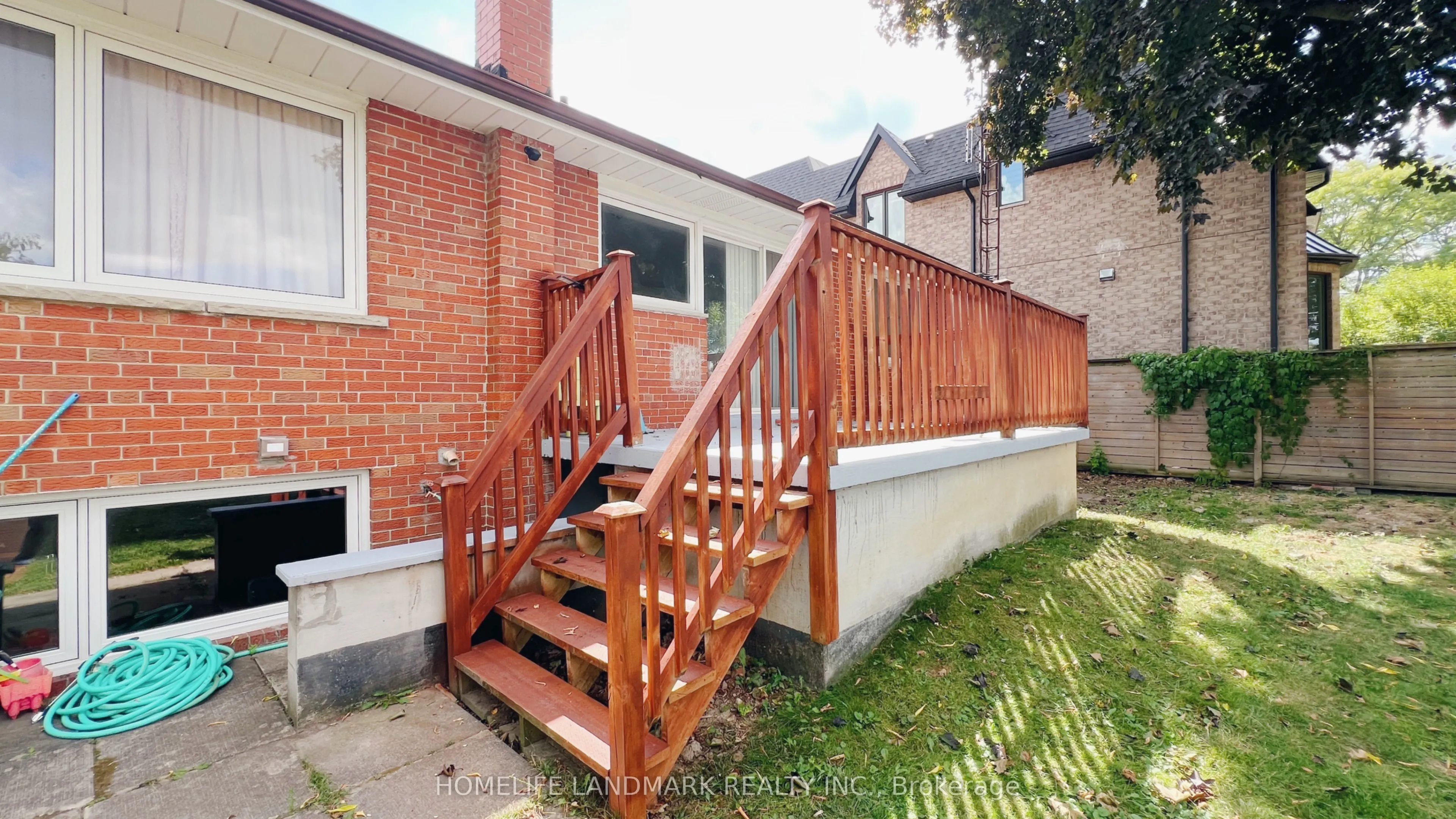 10 Silverview Drive