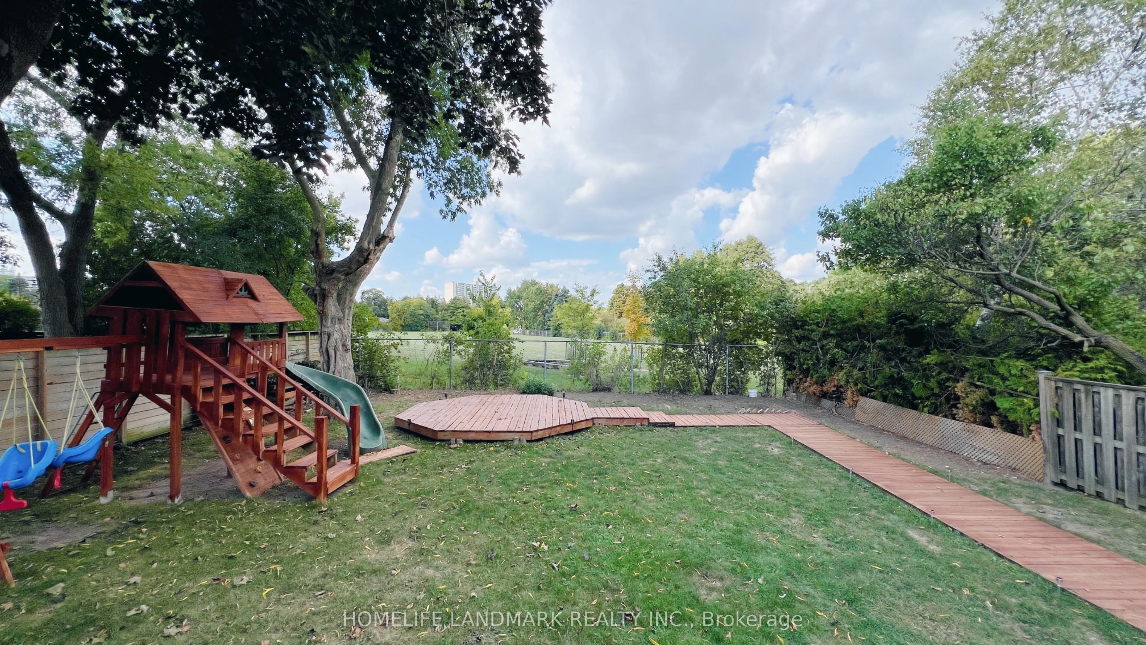 10 Silverview Drive