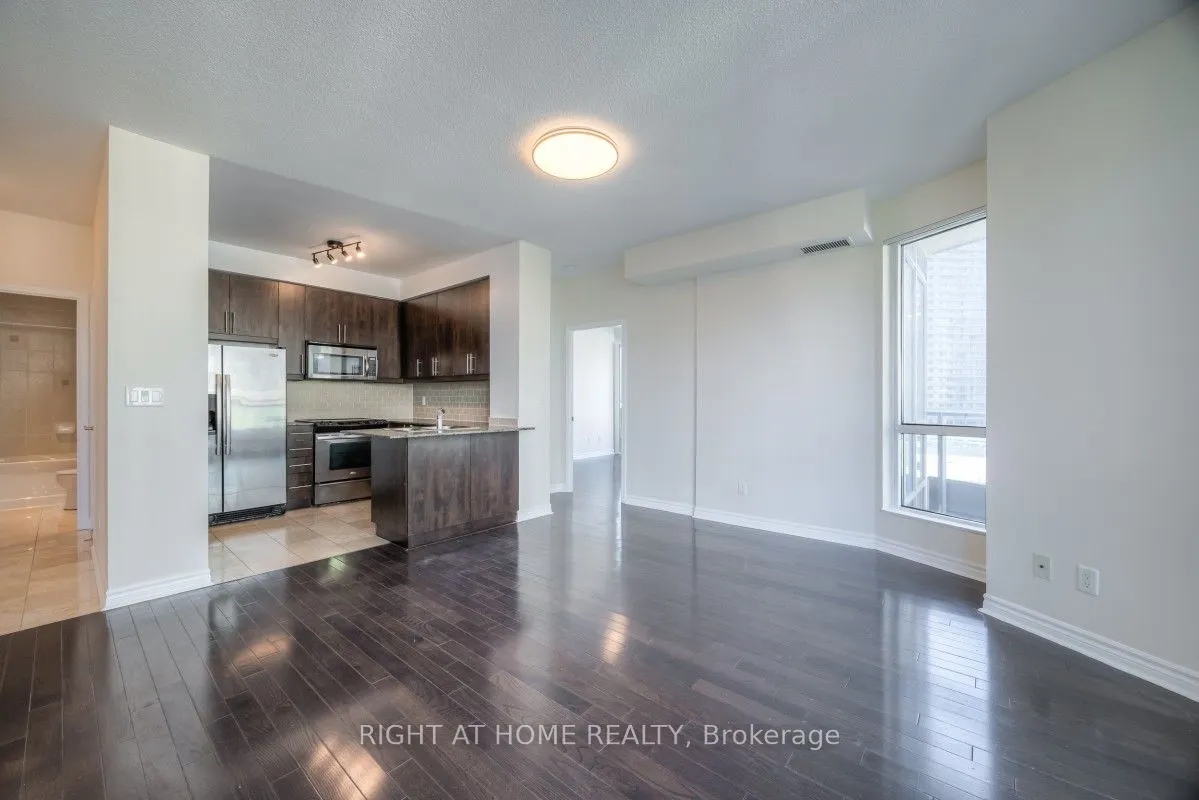 18 Holmes Avenue, #610