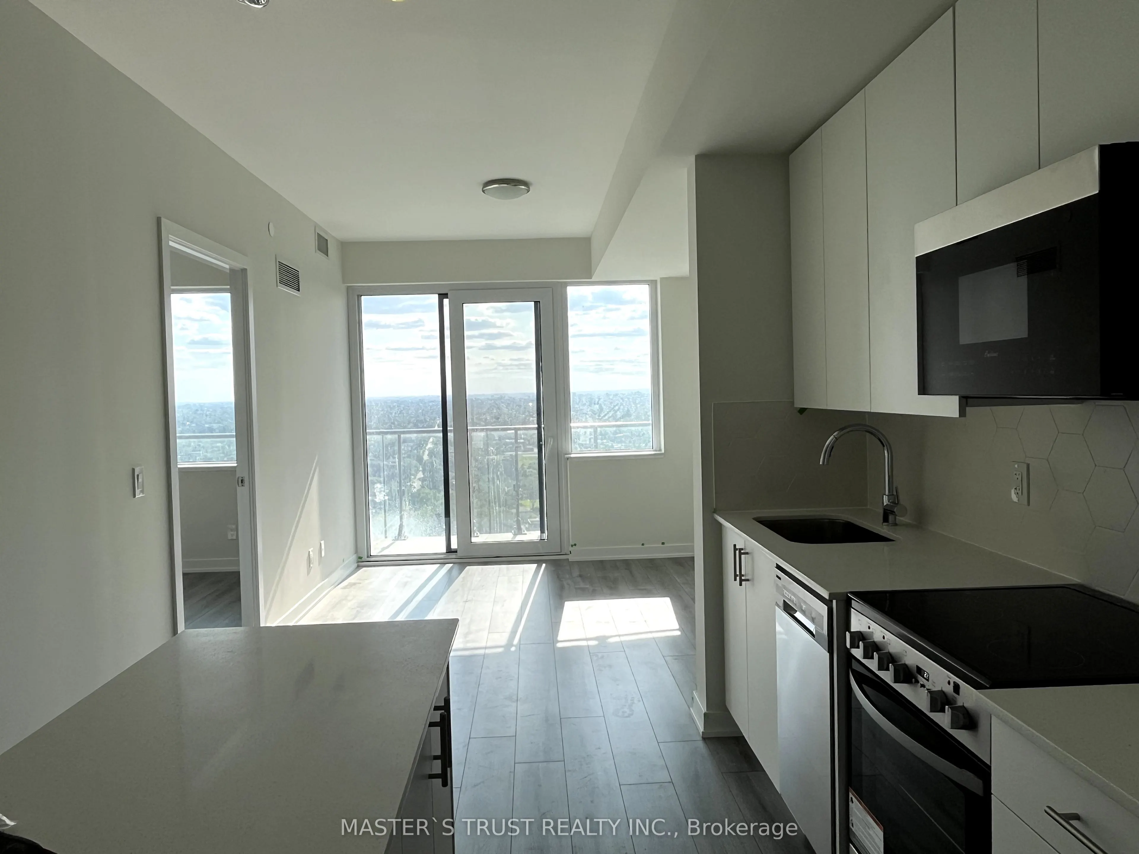 15 Ellerslie Avenue, #2907