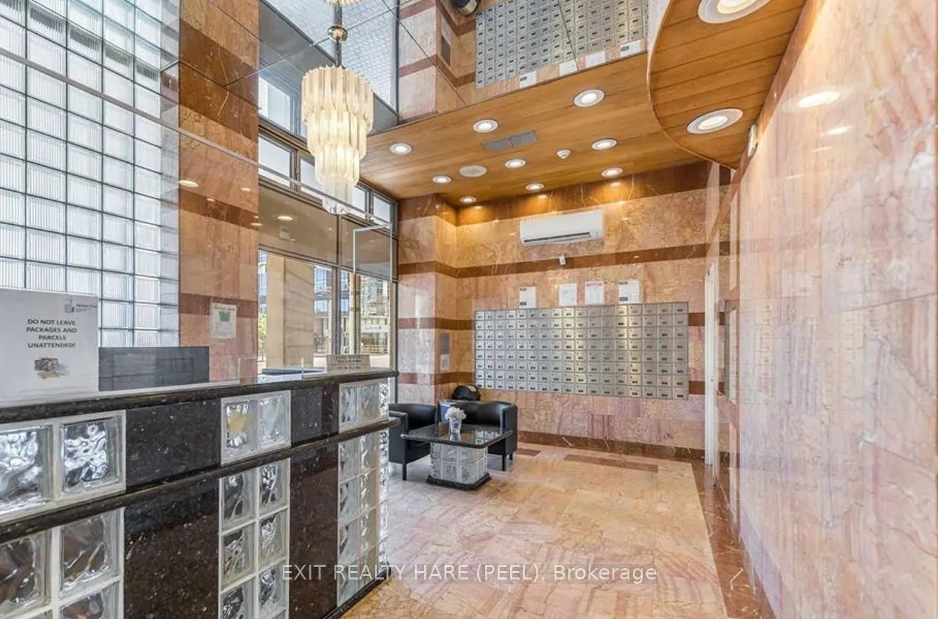 250 Queens Quay W, #1108