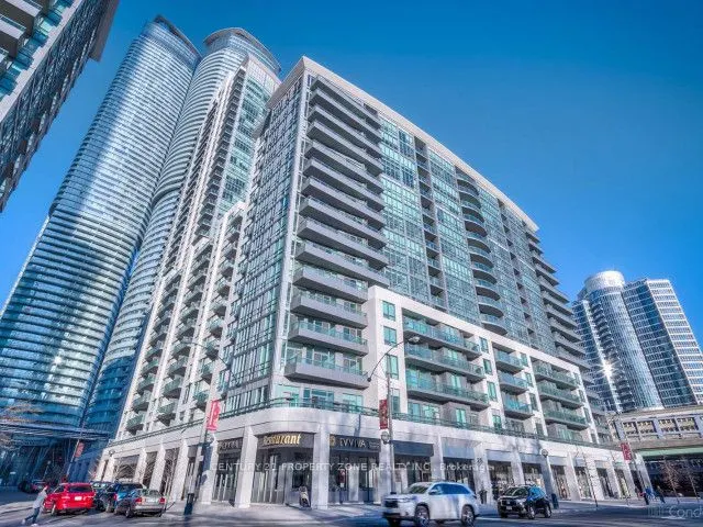 25 Lower Simcoe Street, #527