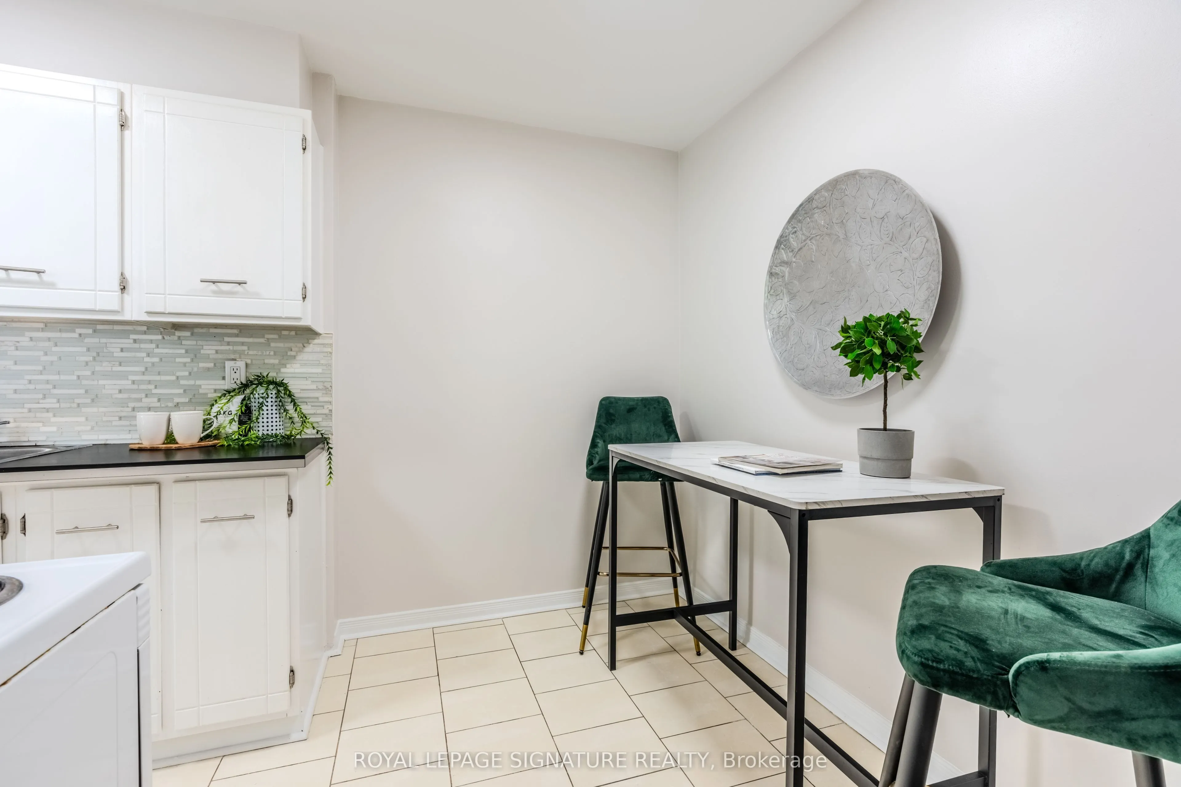 177 Linus Road, #315