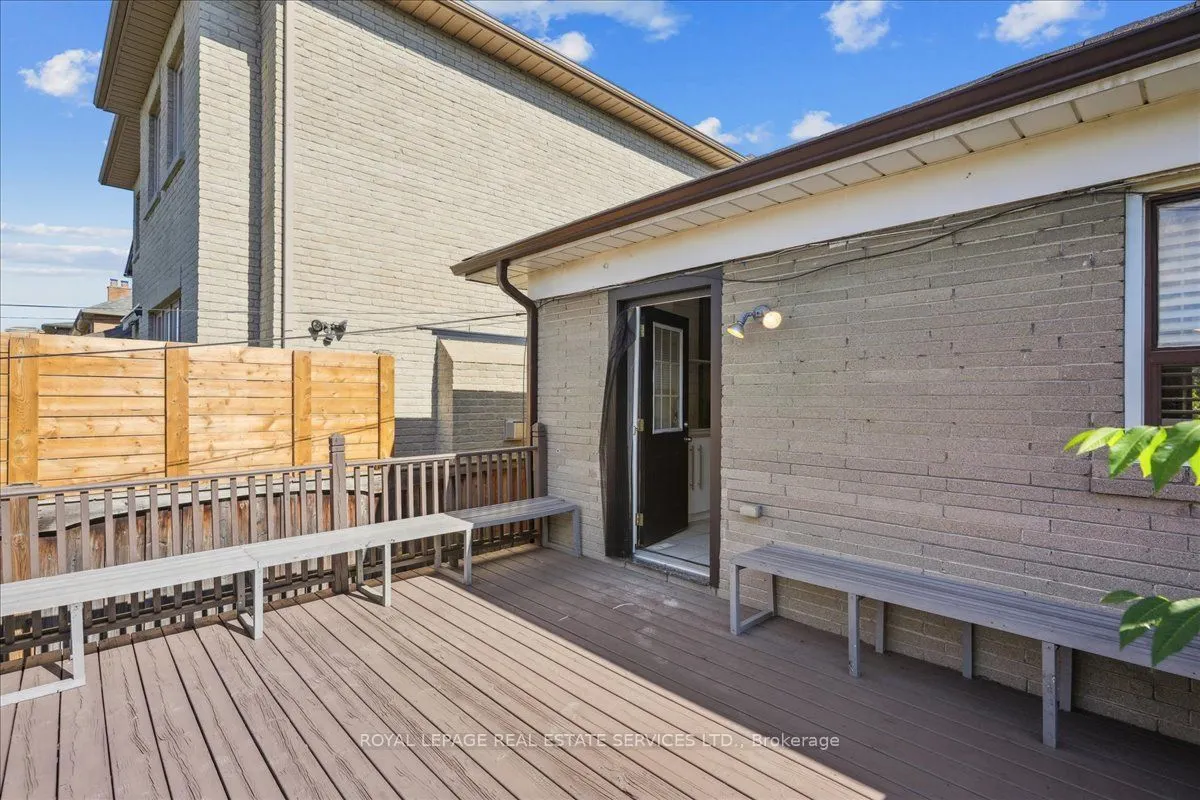 160 Codsell Avenue