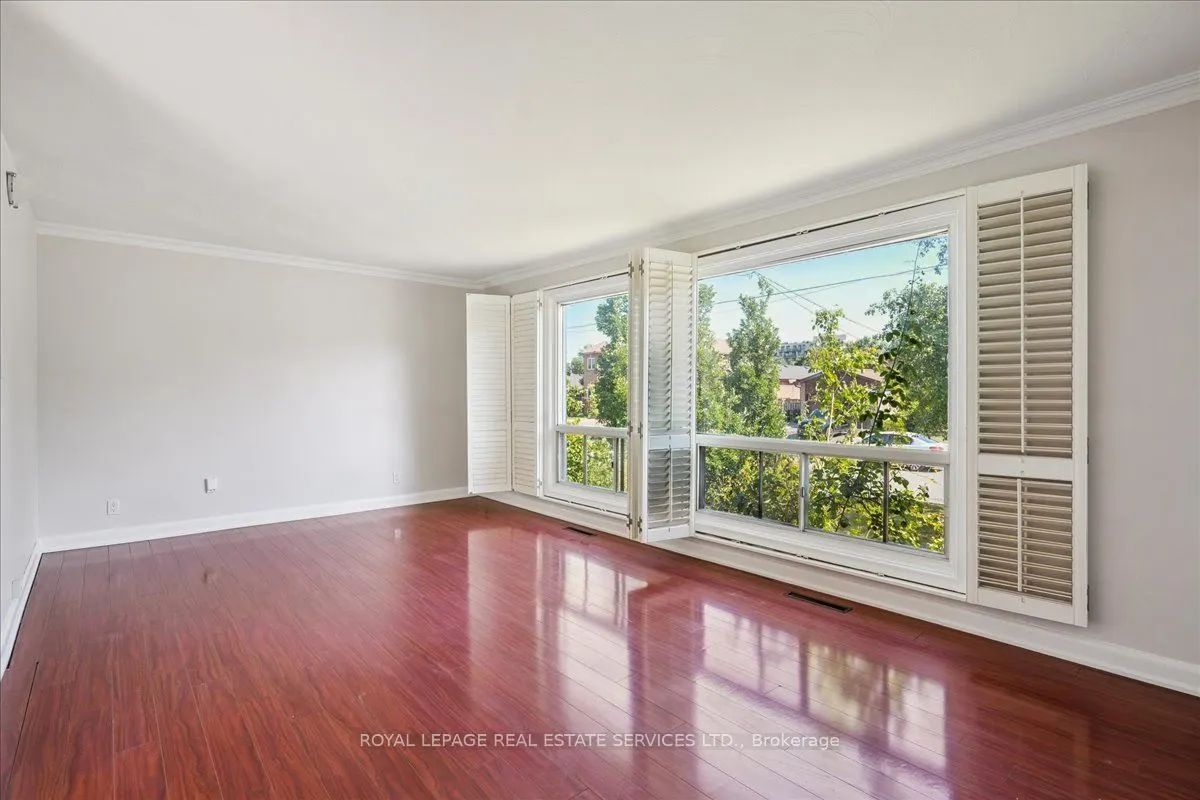 160 Codsell Avenue