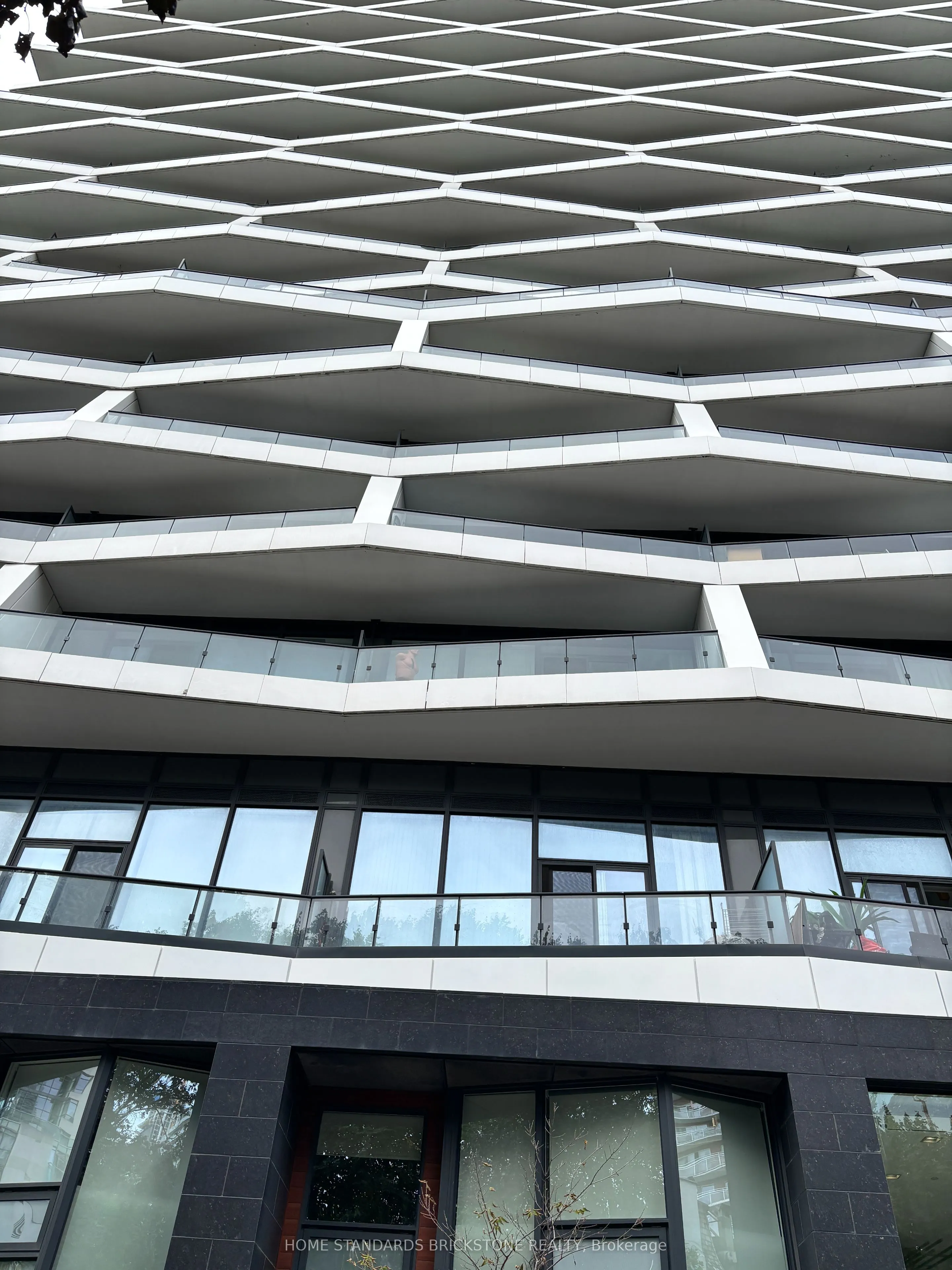 85 Wood Street, #3607