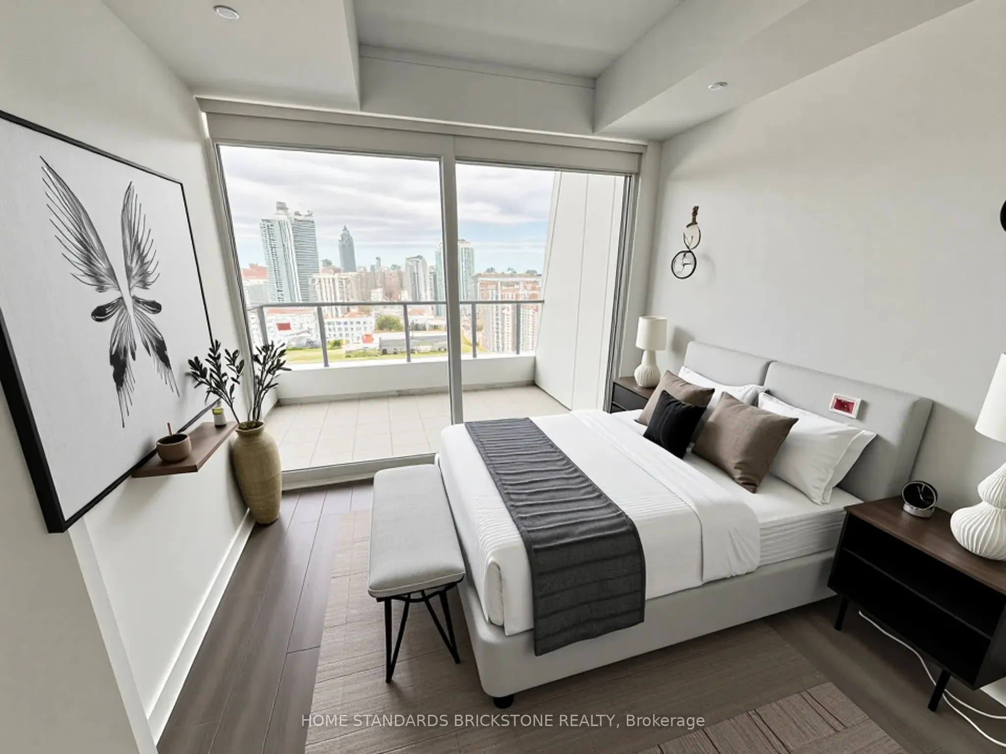 85 Wood Street, #3607