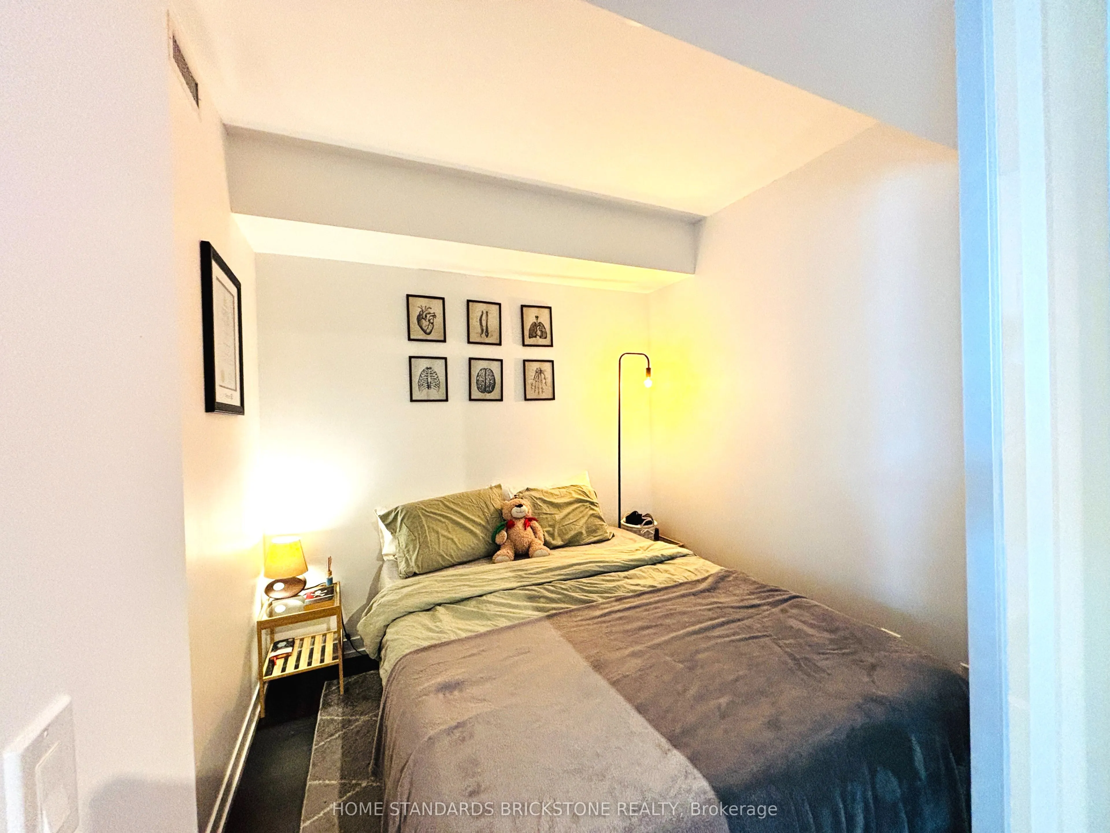 85 Wood Street, #3607
