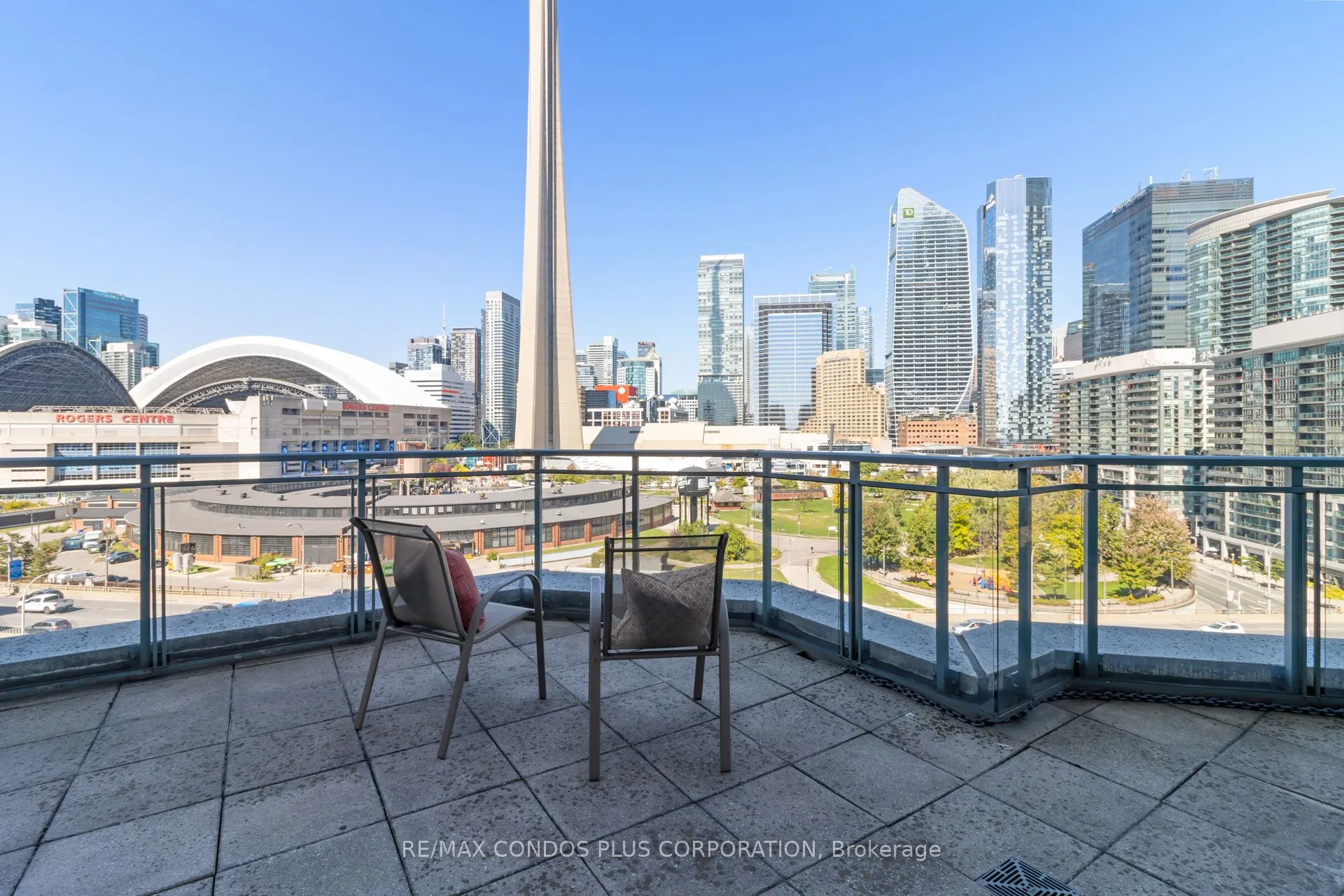 230 Queens Quay W, #1215