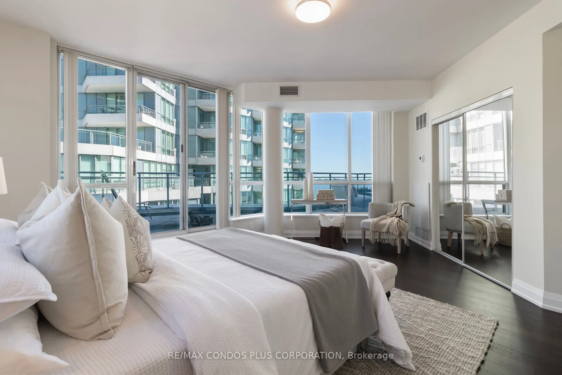 230 Queens Quay W, #1215