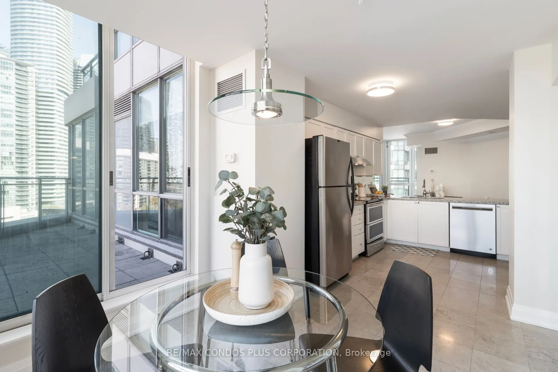 230 Queens Quay W, #1215