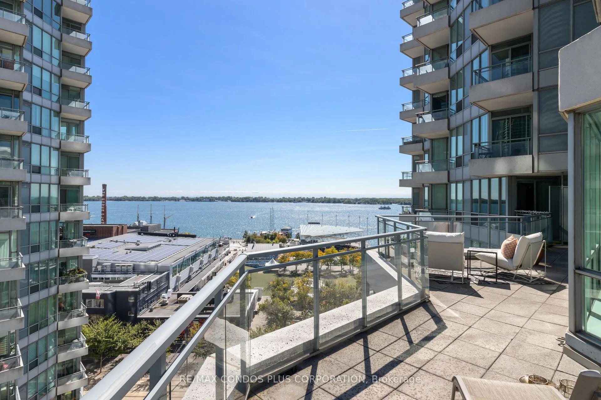 230 Queens Quay W, #1215