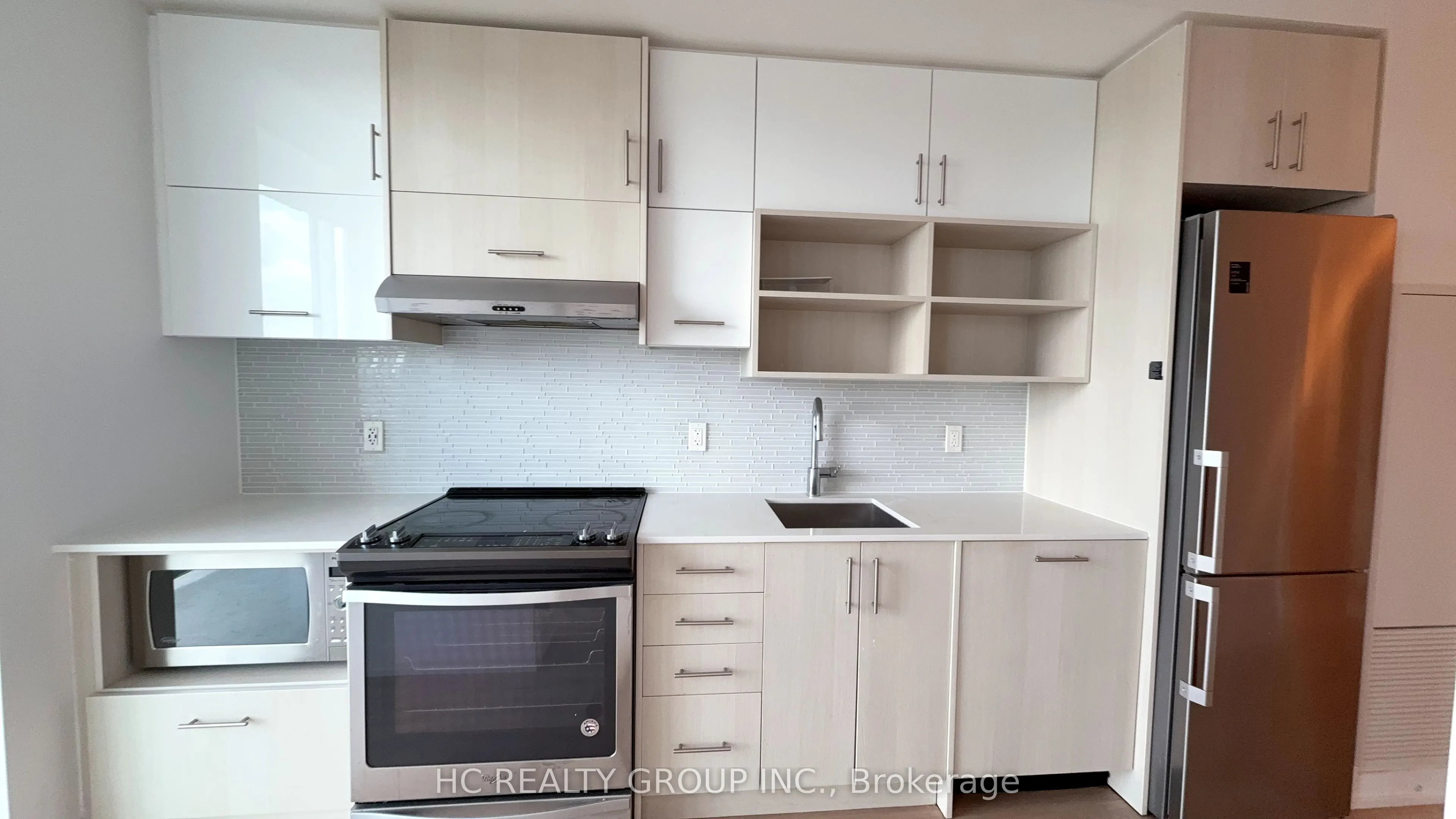 150 Fairview Mall Drive, #709