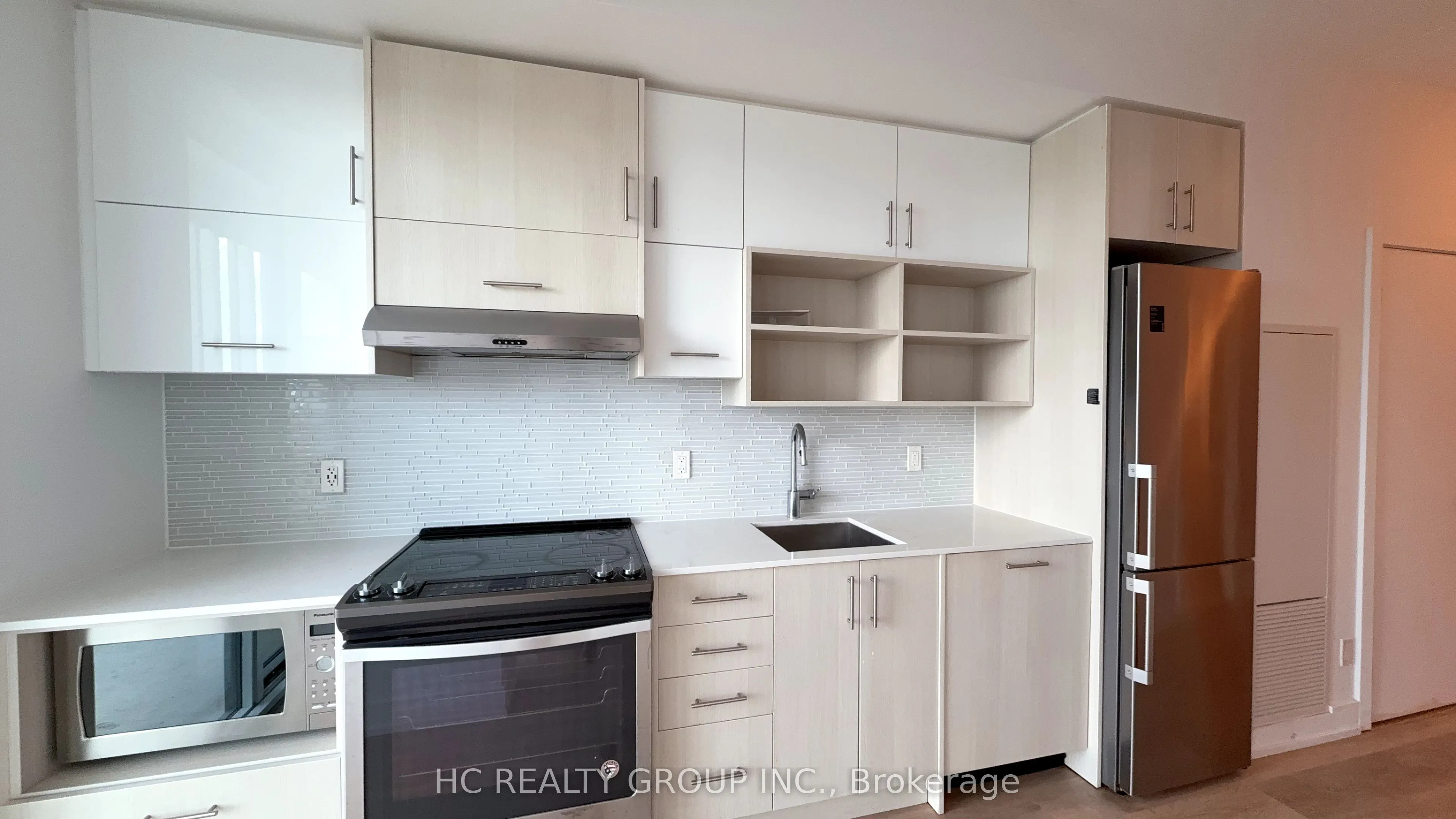 150 Fairview Mall Drive, #709