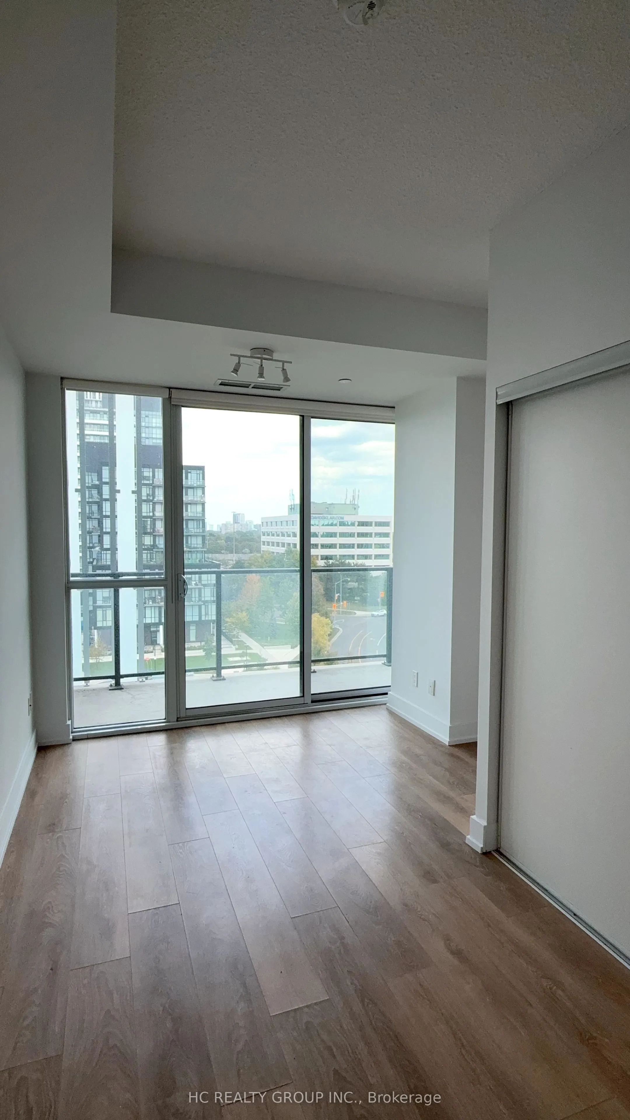 150 Fairview Mall Drive, #709