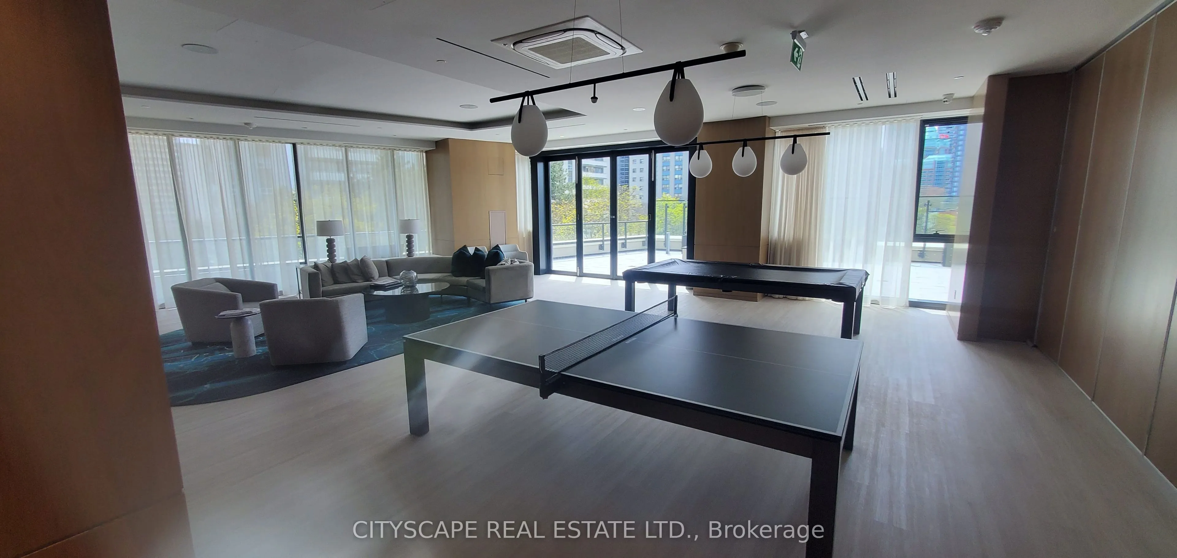 575 Bloor Street E, #2701