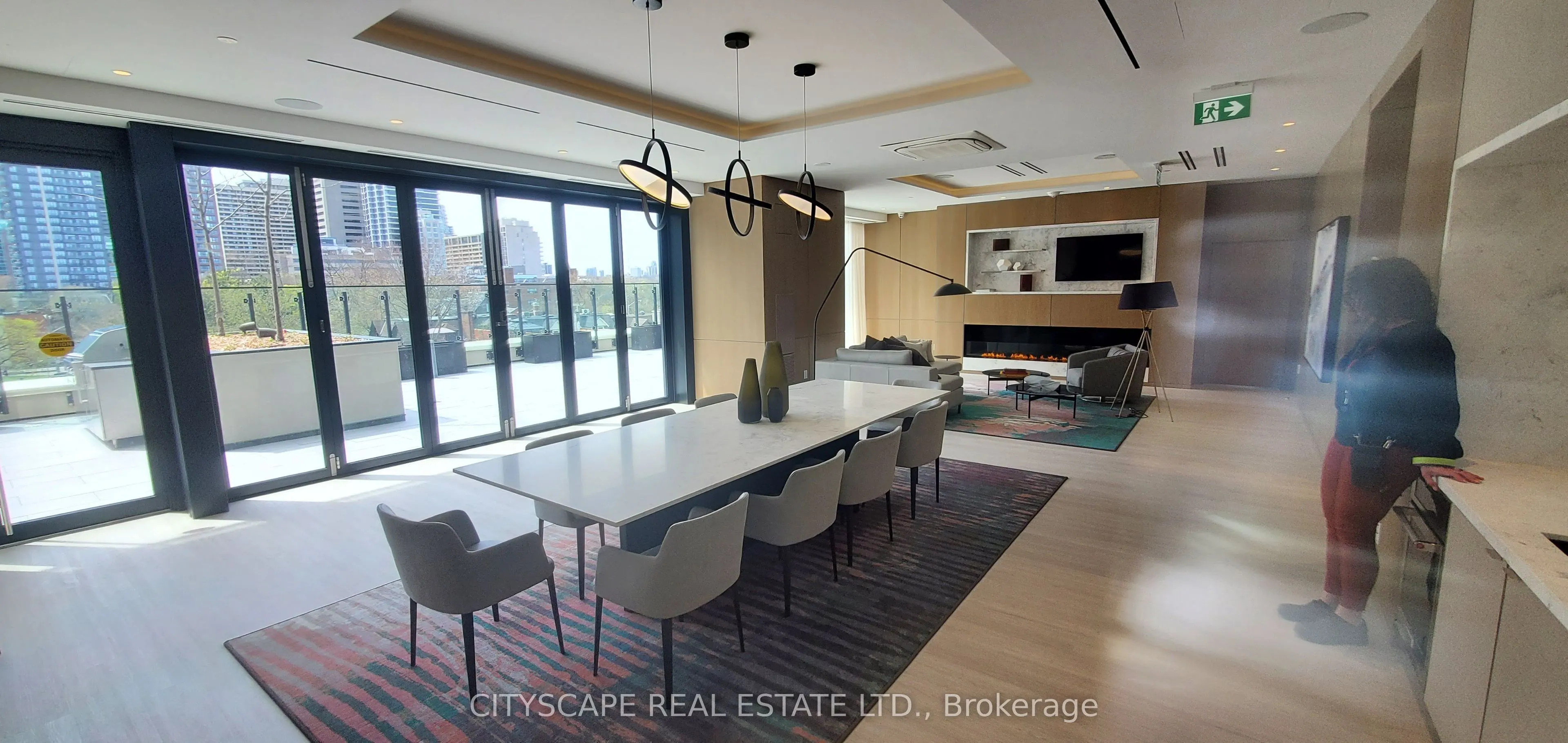 575 Bloor Street E, #2701