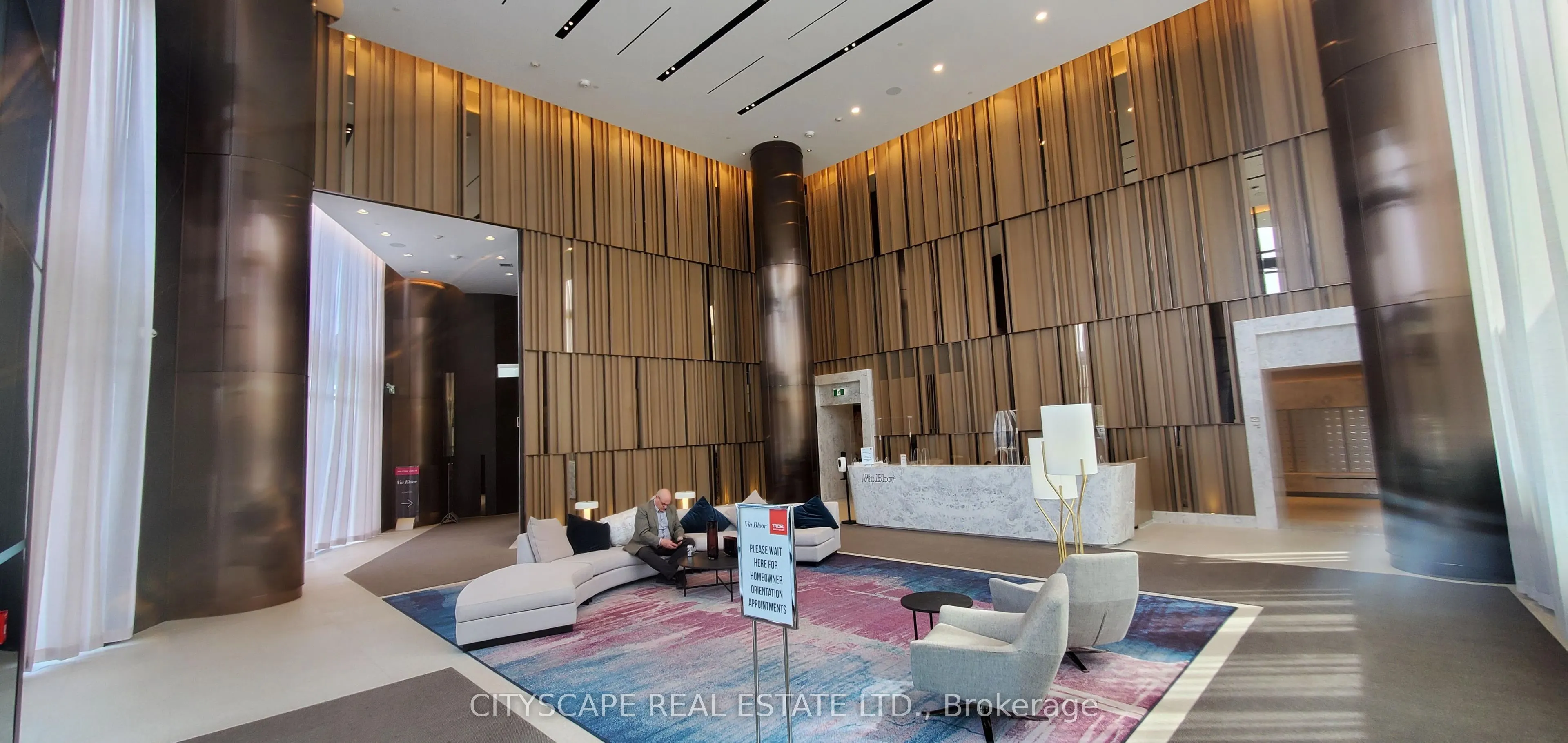 575 Bloor Street E, #2701
