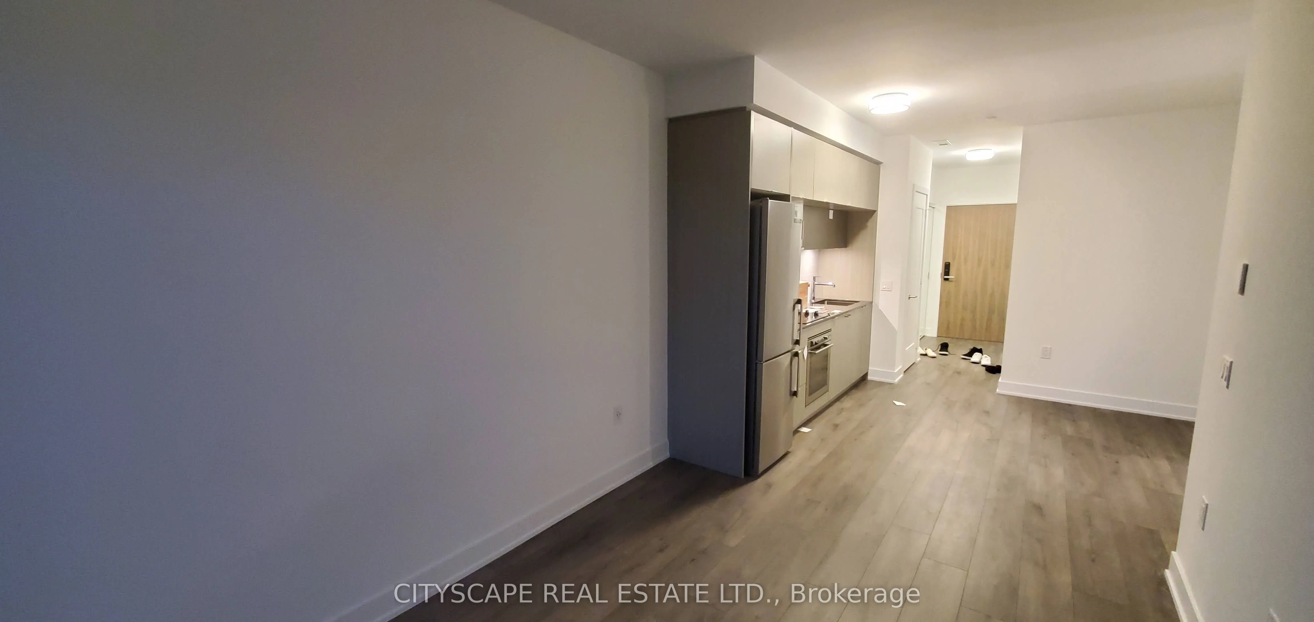 575 Bloor Street E, #2701
