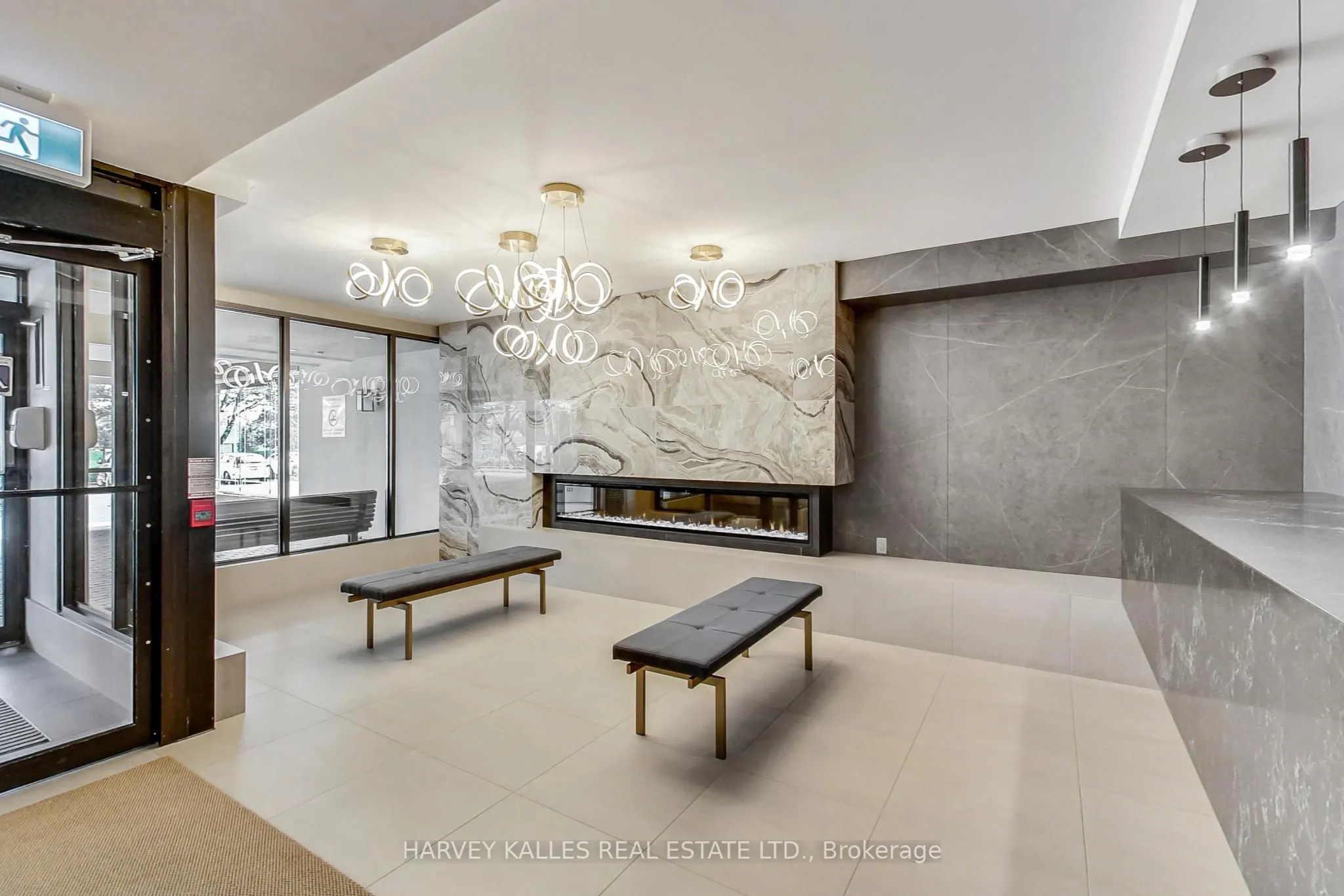 1555 Finch Avenue E, #309