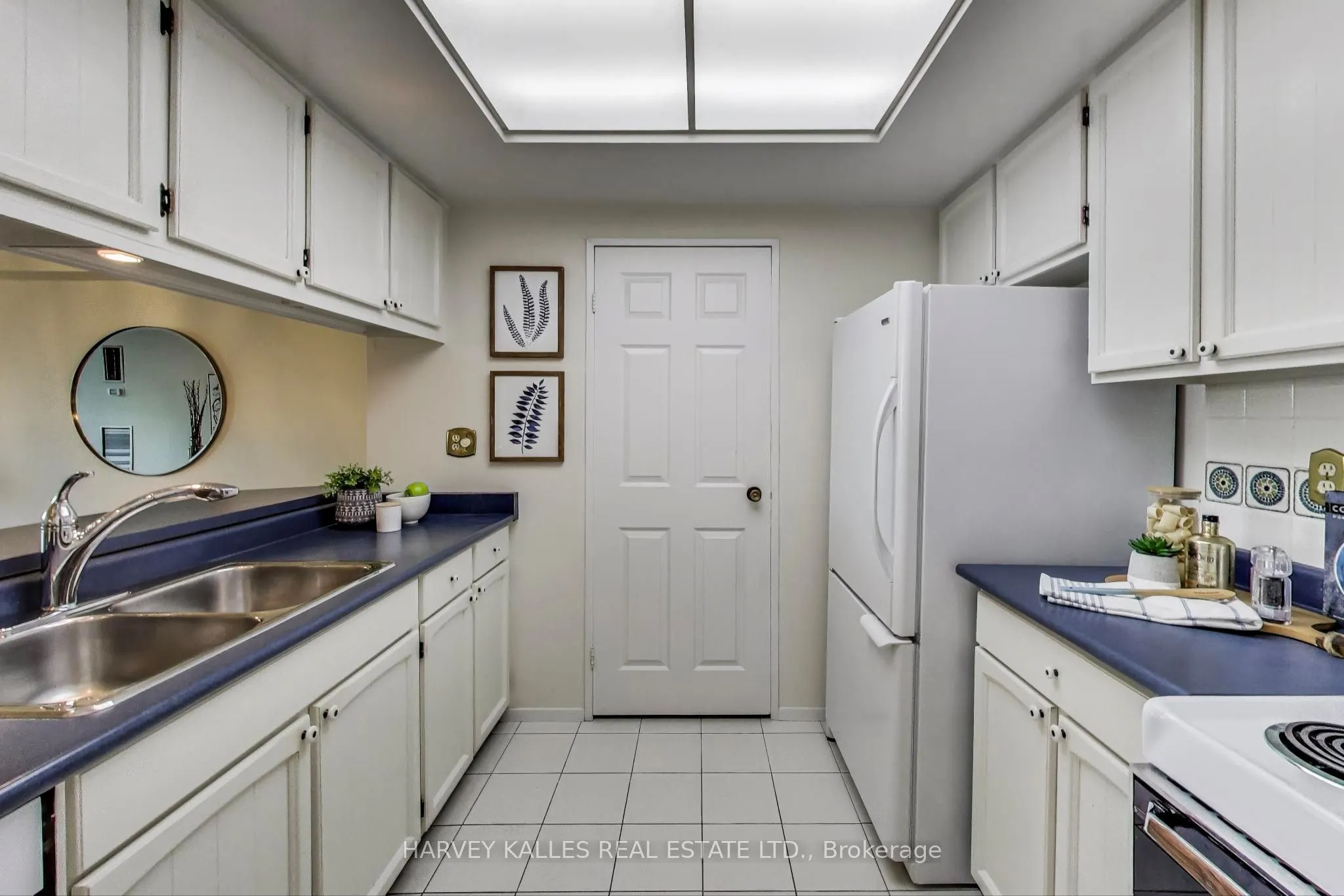 1555 Finch Avenue E, #309