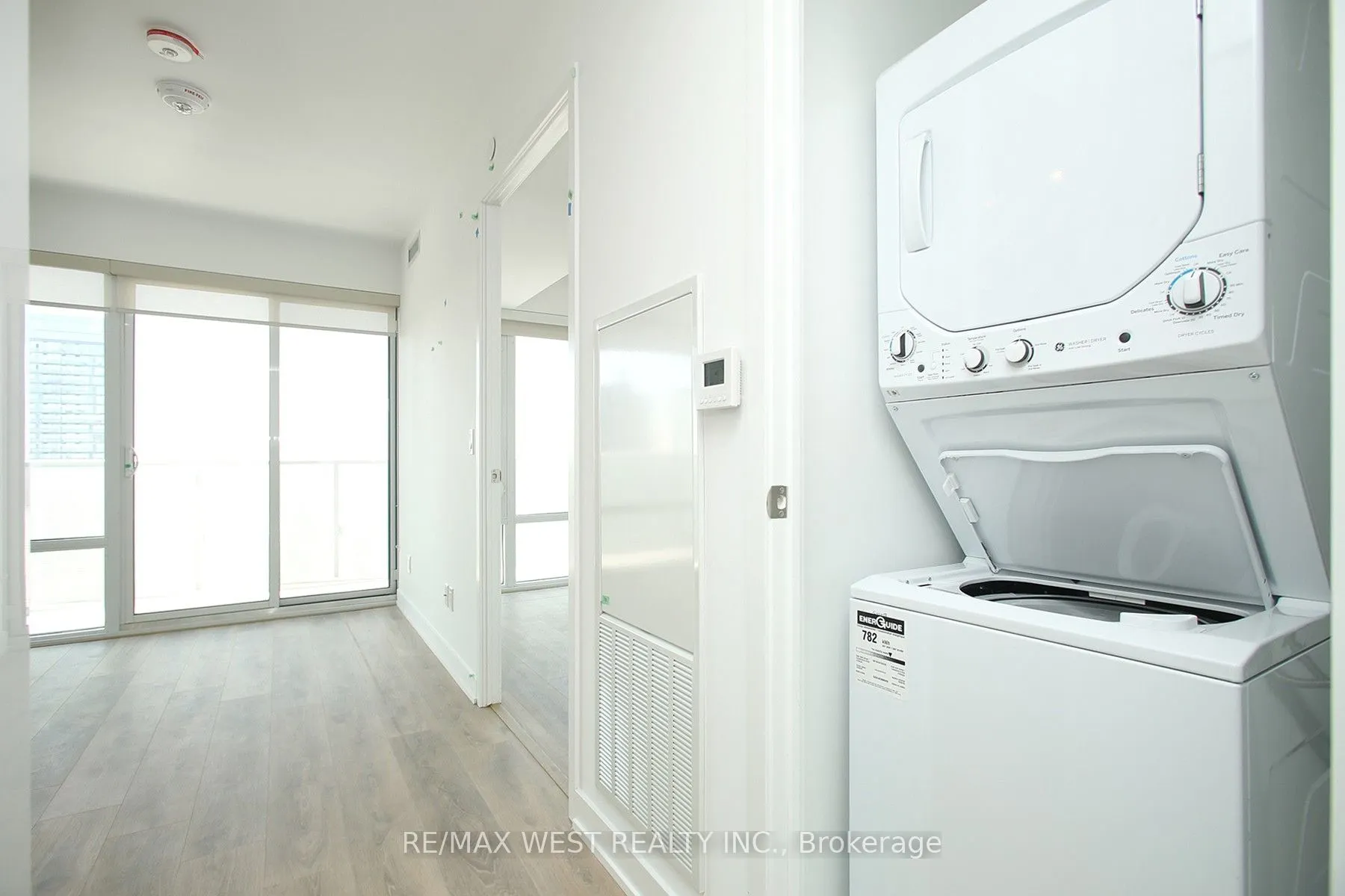 501 Yonge Street, #3801