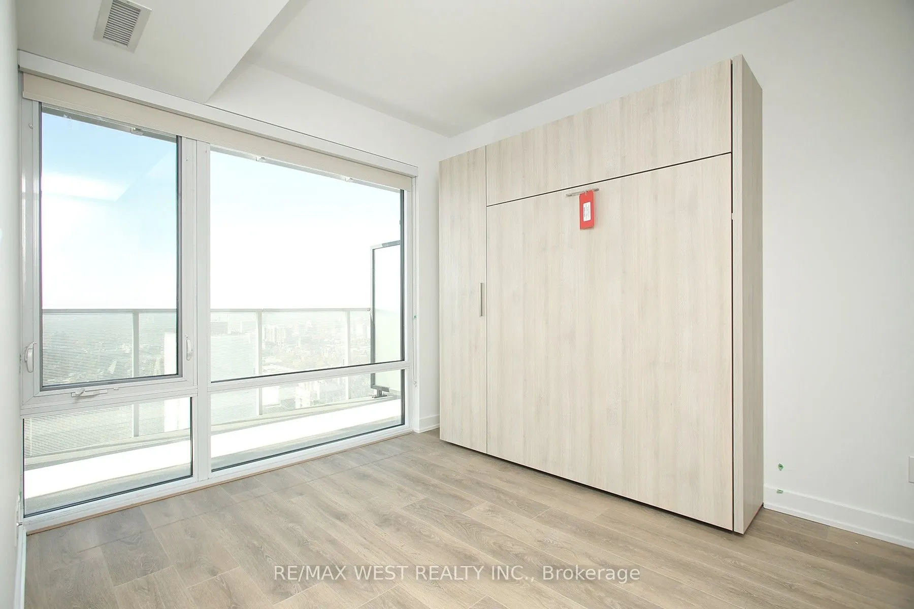 501 Yonge Street, #3801