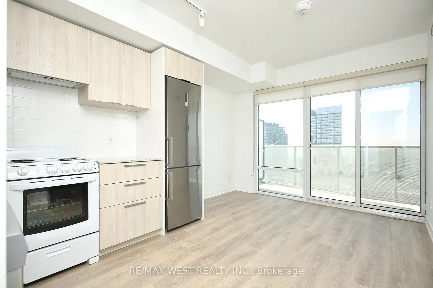 501 Yonge Street, #3801