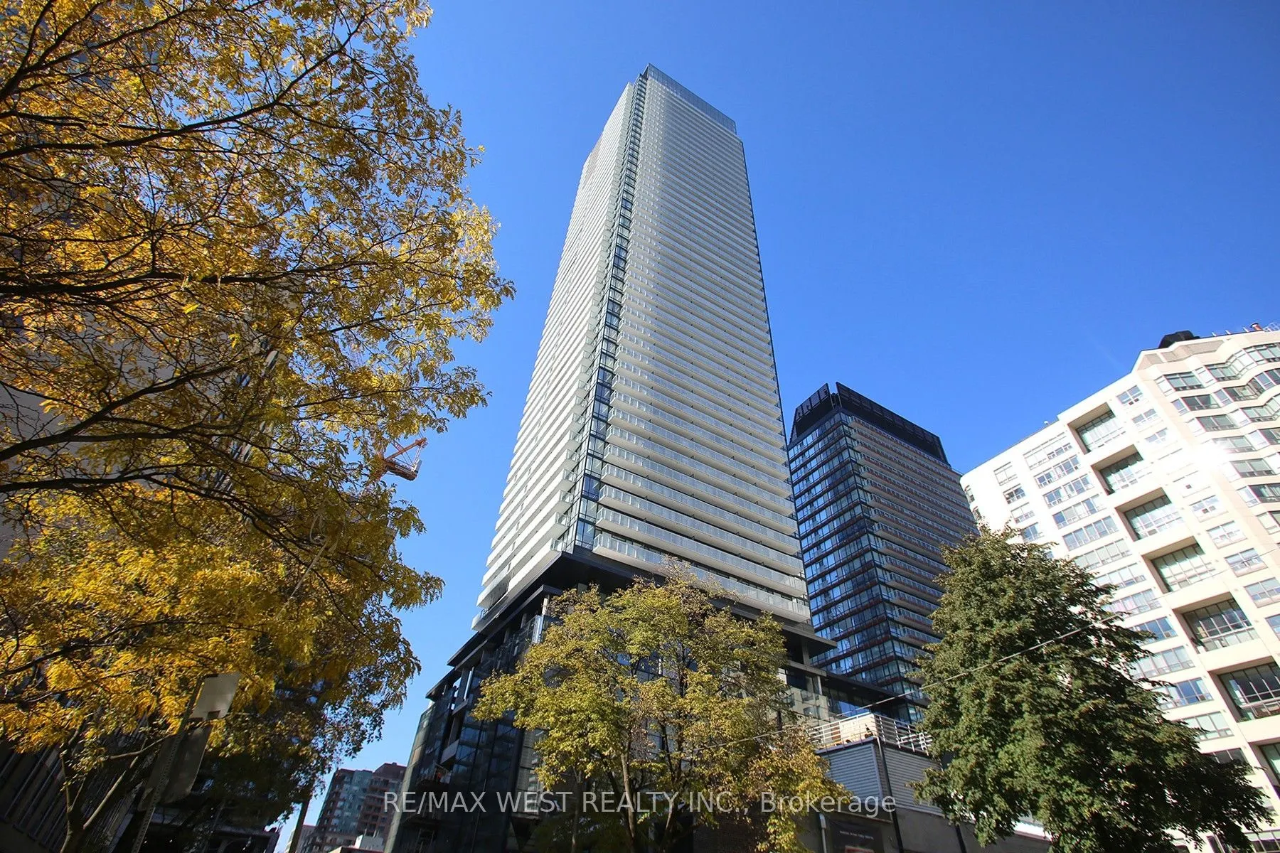 501 Yonge Street, #3801