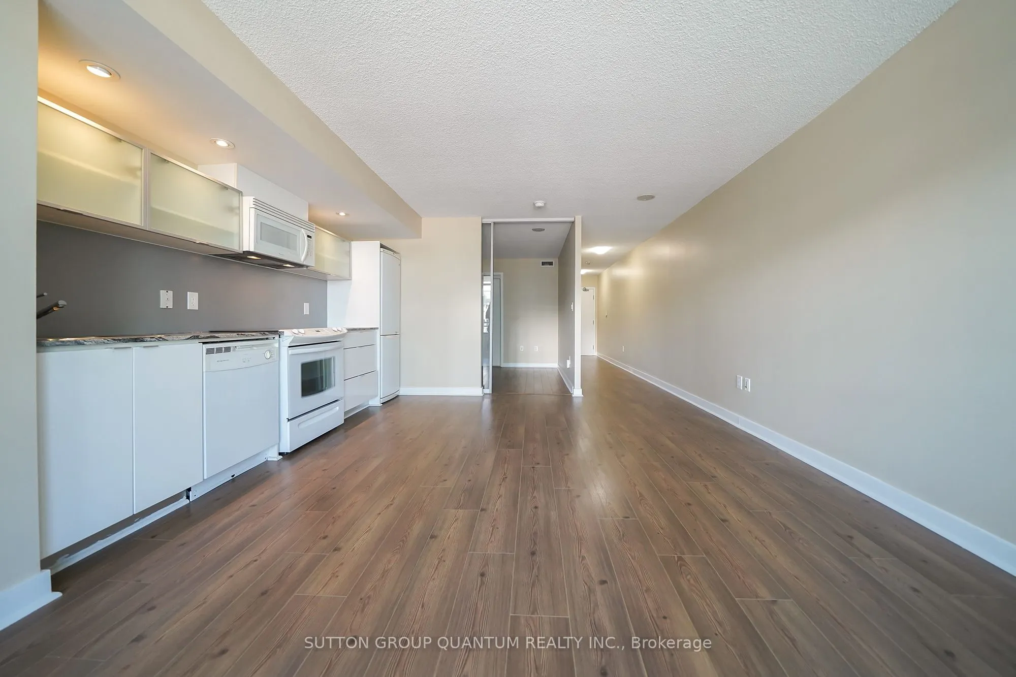 4K Spadina Avenue, #518