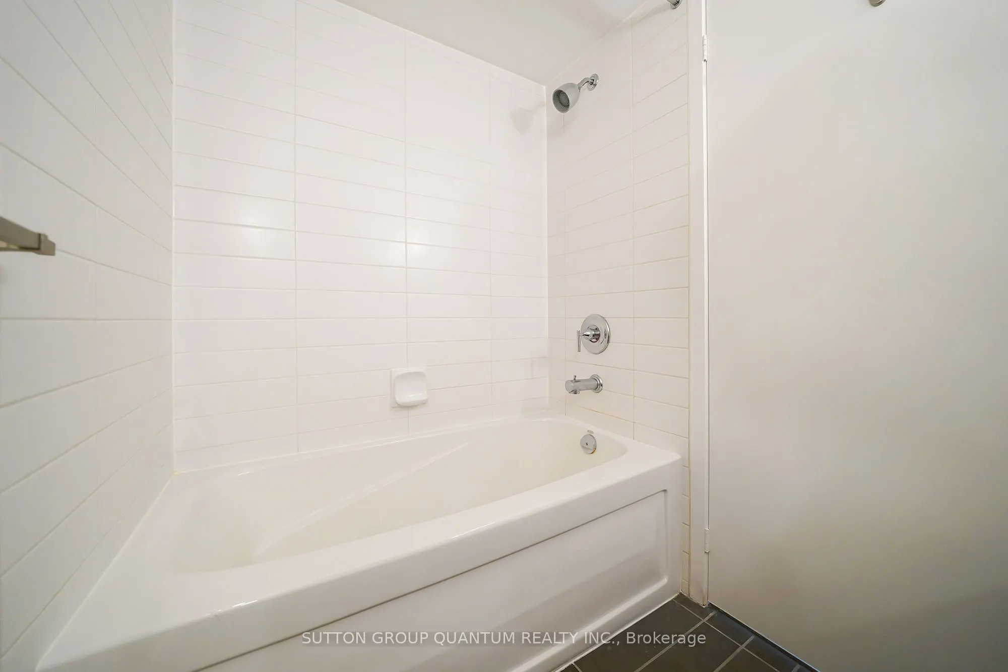 4K Spadina Avenue, #518