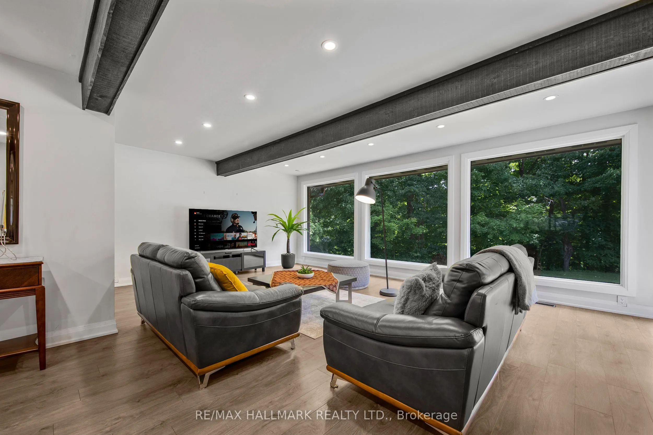 73 Forest Grove Drive