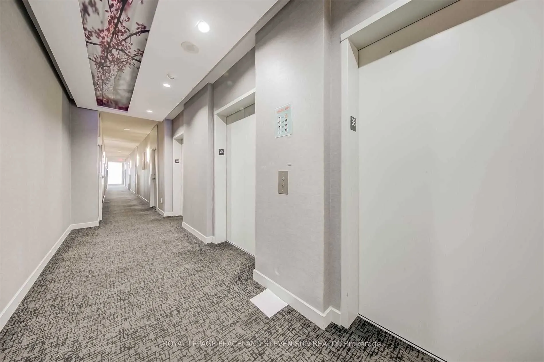 121 Mcmahon Drive, #3306