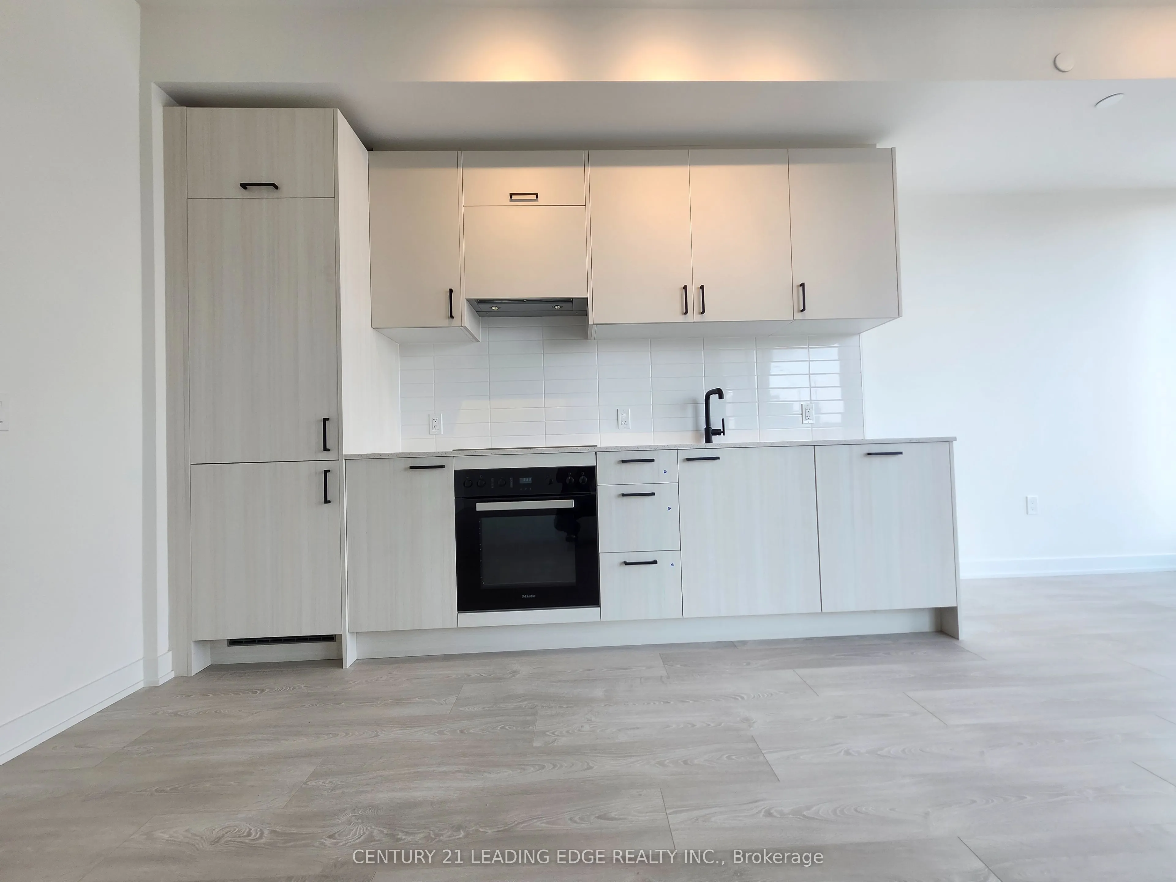 1 Kyle Lowry Road, #219