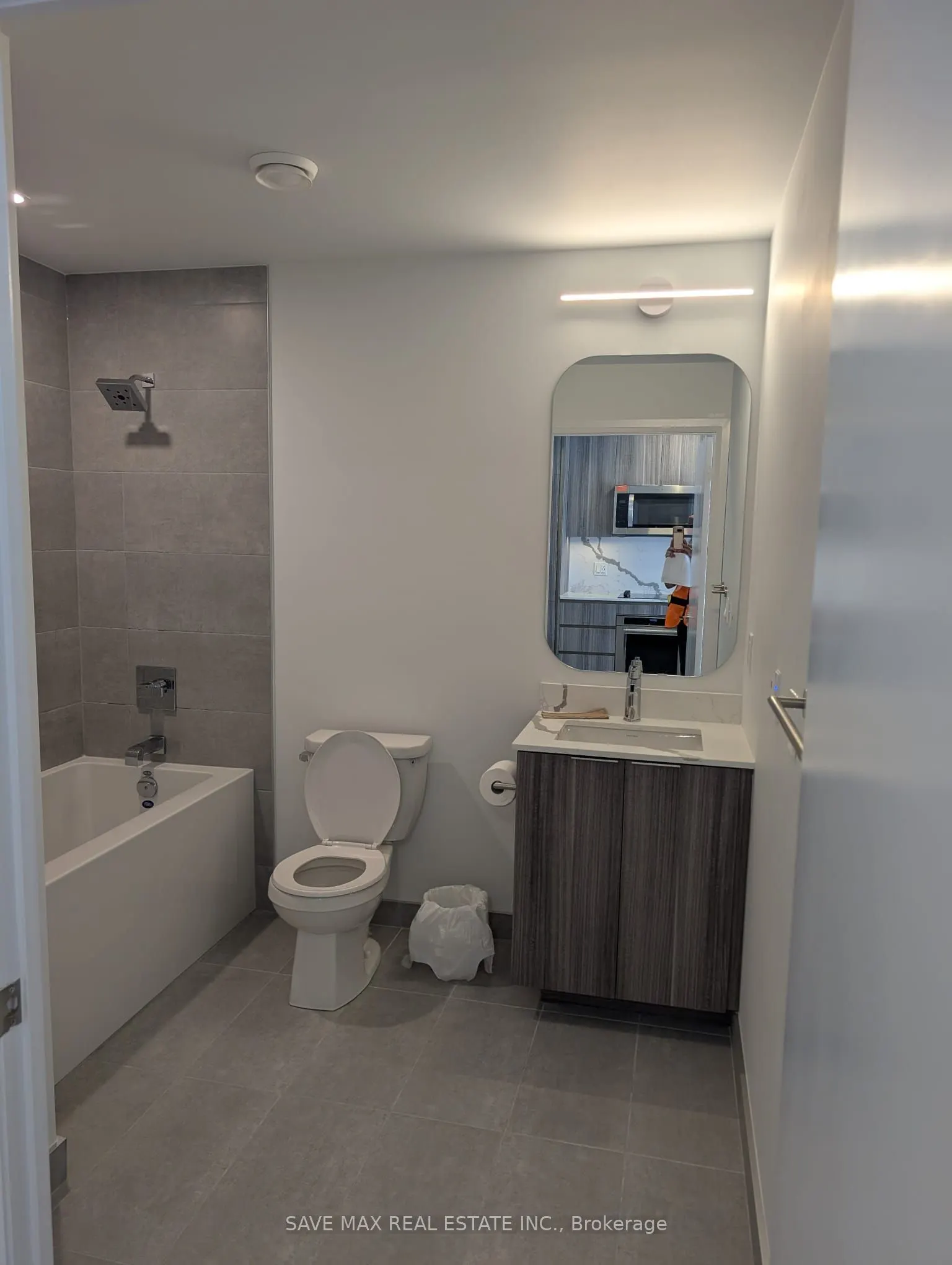 15 Richardson Street, #1410