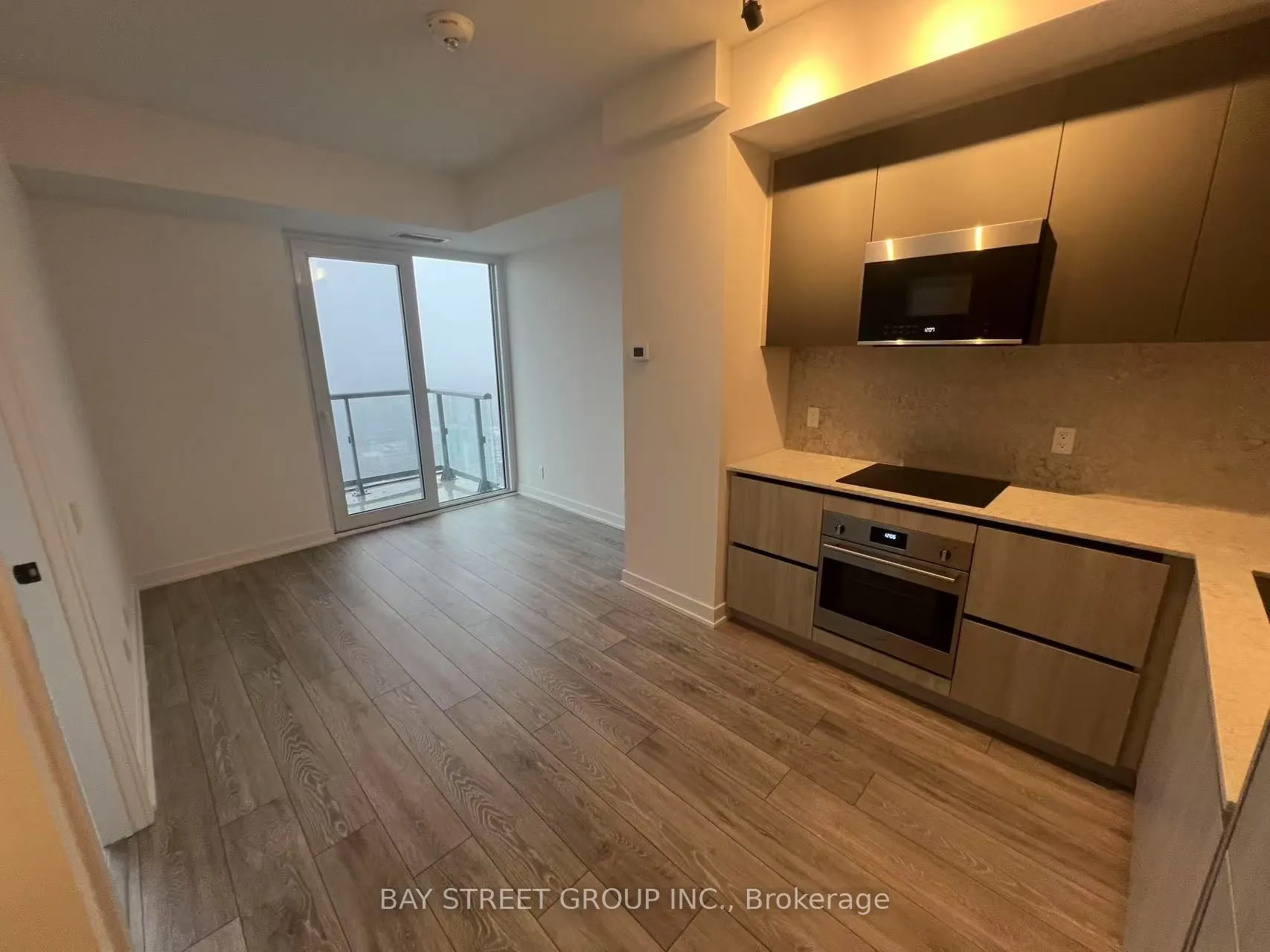 108 Peter Street, #5015