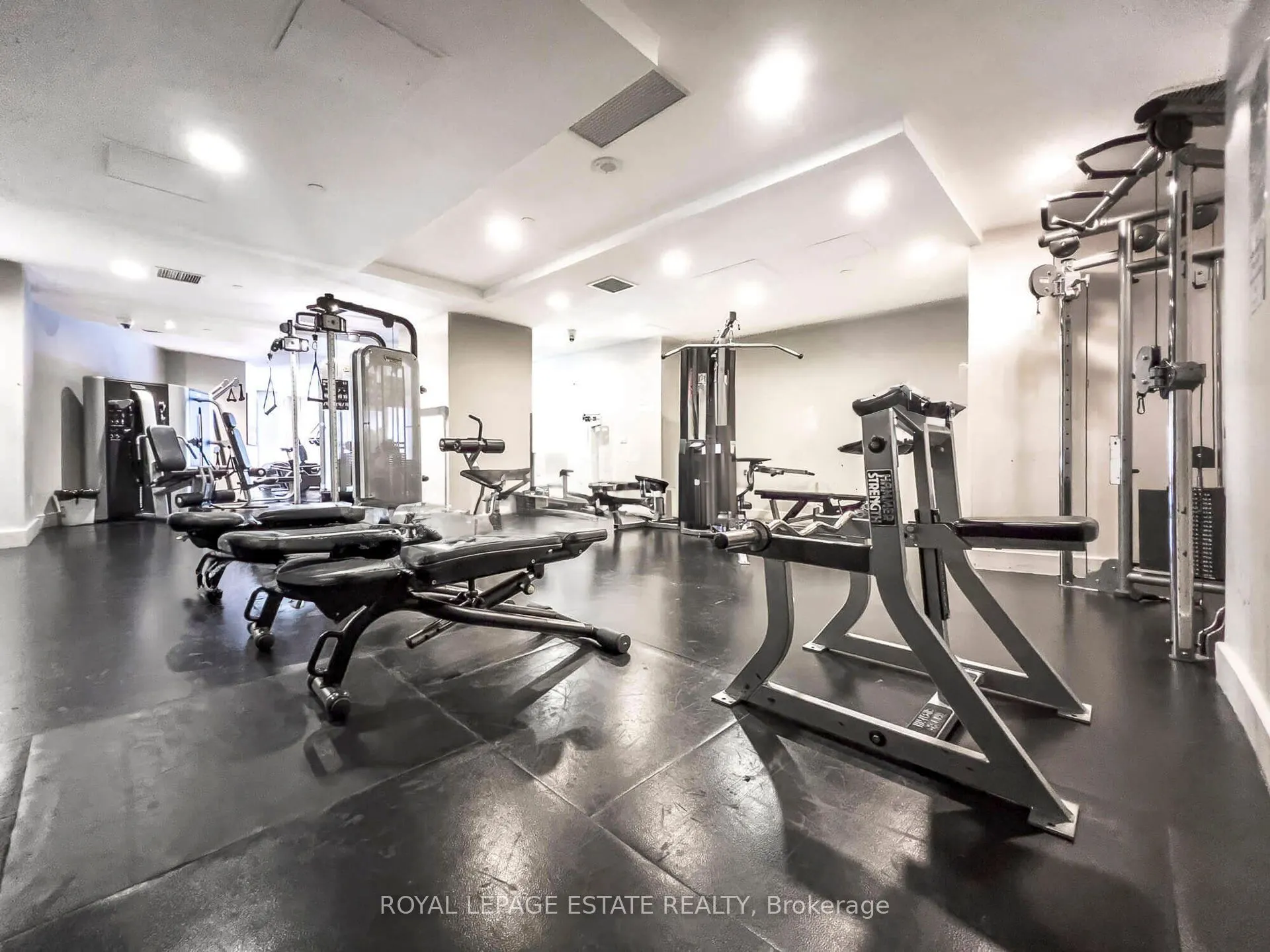 218 Queens Quay W, #402