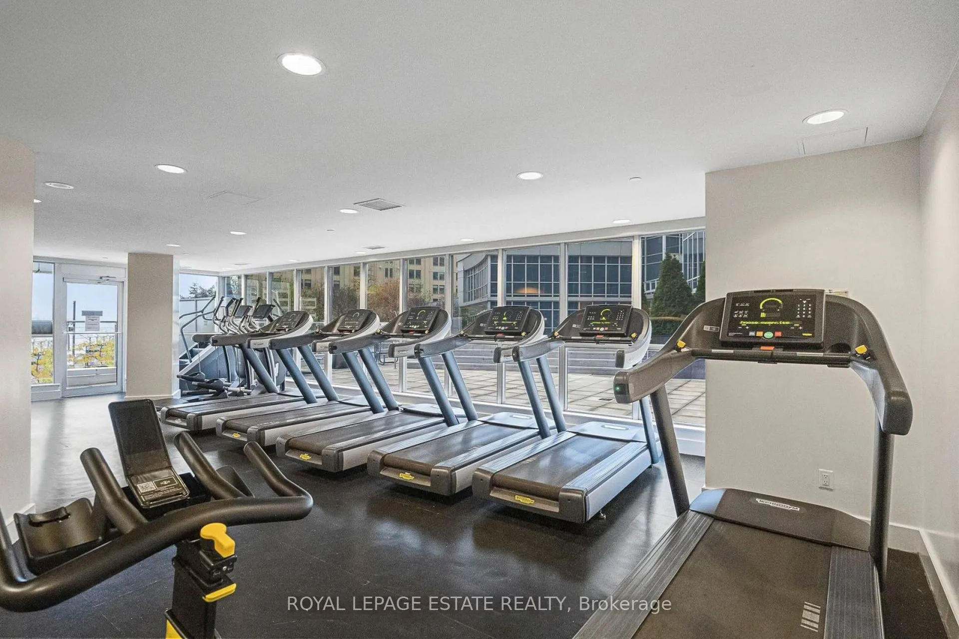 218 Queens Quay W, #402