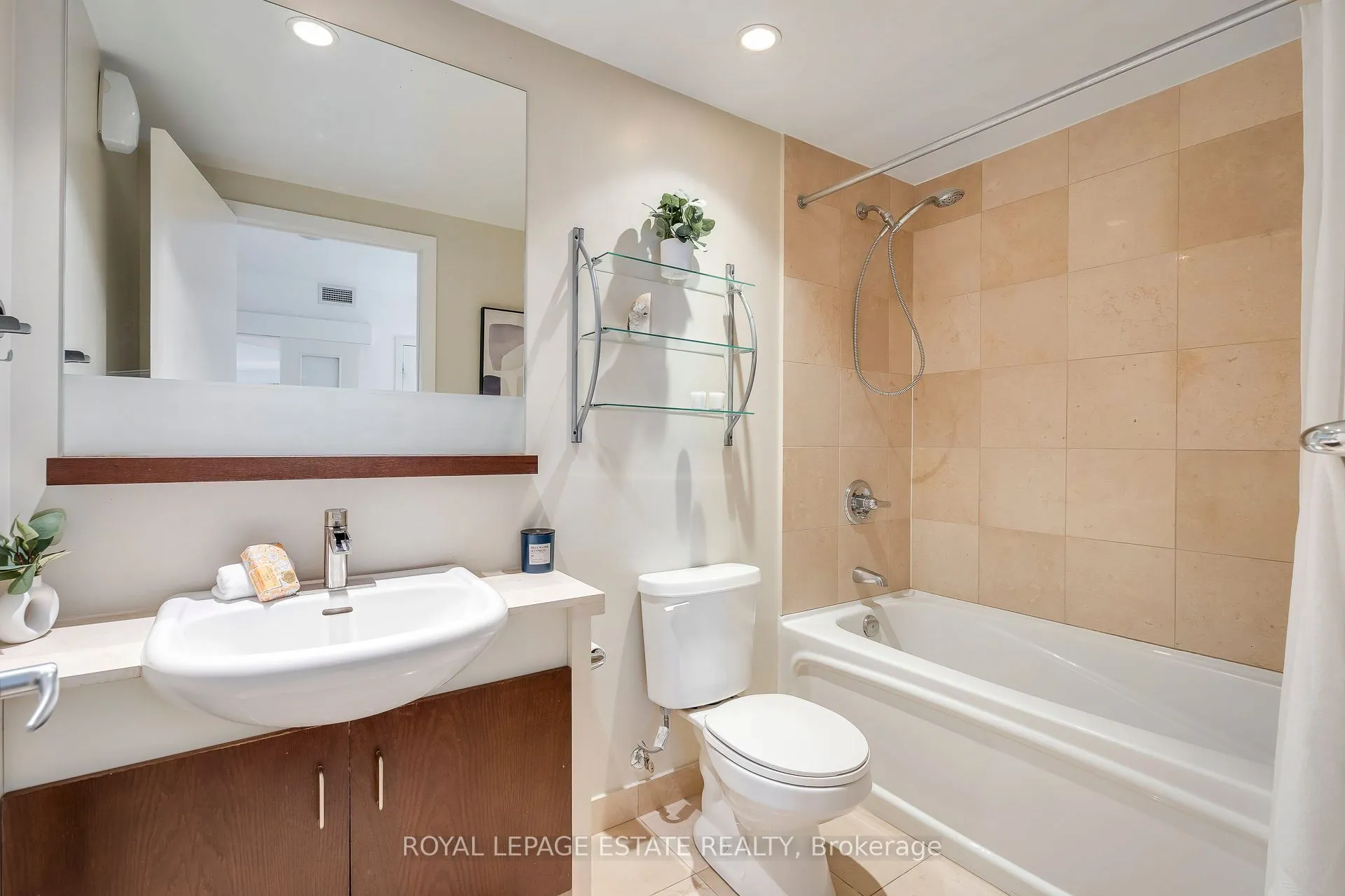 218 Queens Quay W, #402